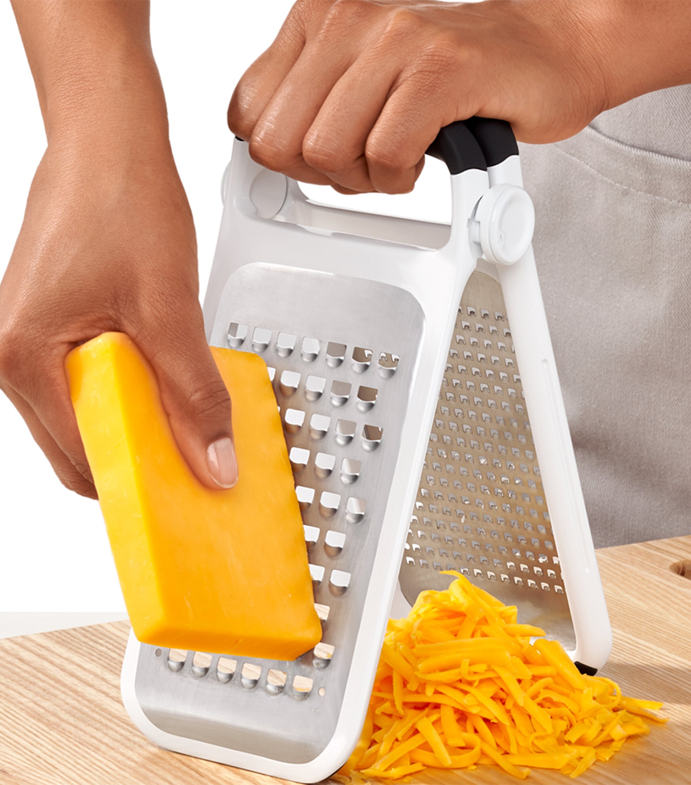 Good Grips Etched Two-Fold Grater WHITE/BLACK/SILVER Image 4