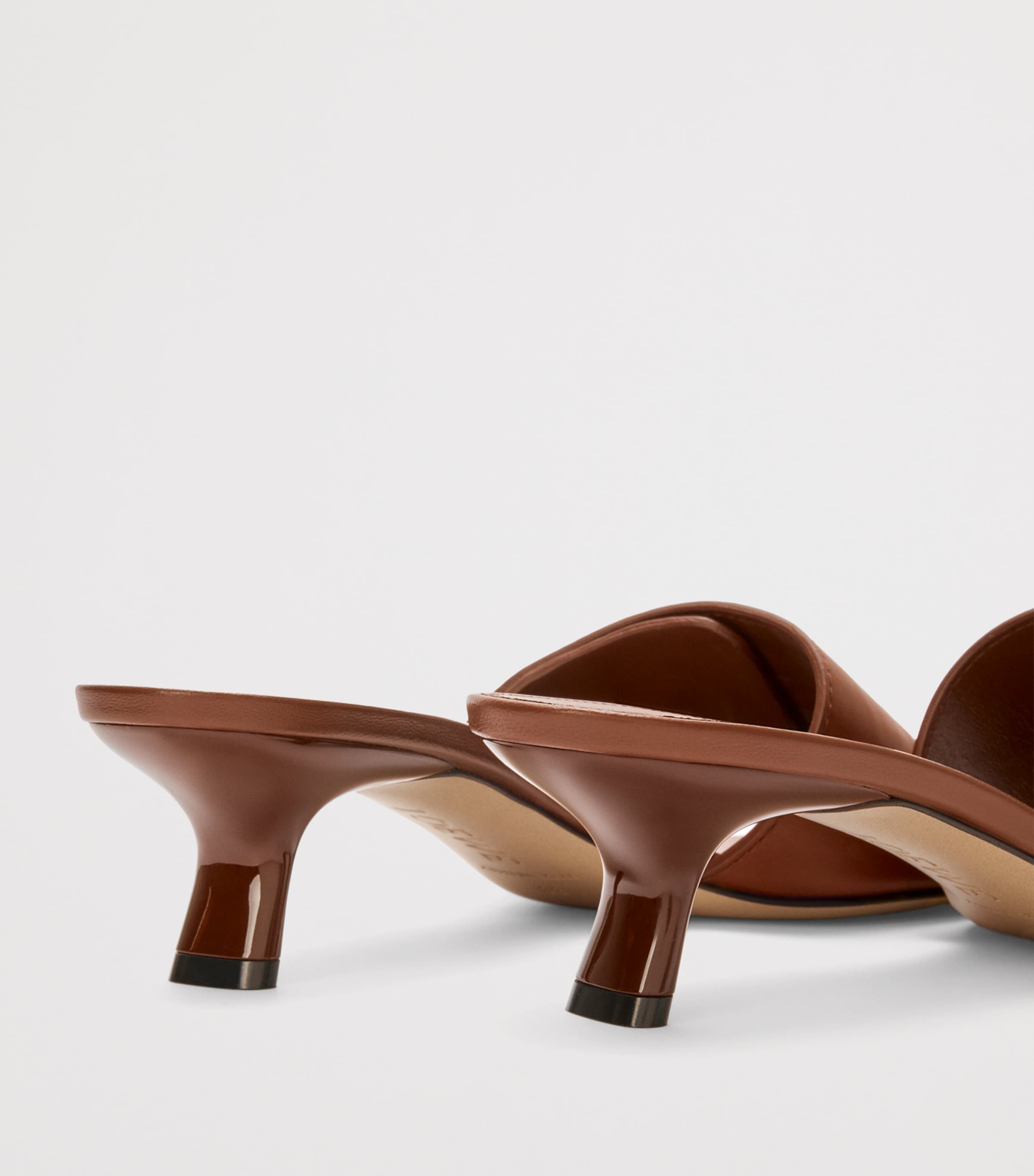 Leather Pebble Heeled Mules 45 RUST Image 4