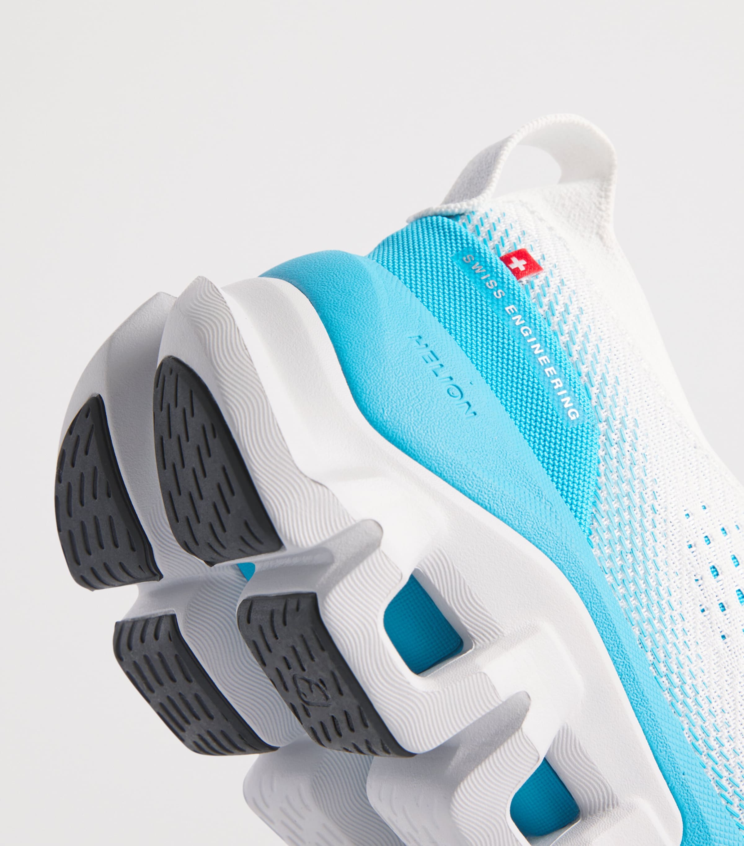 On Mens Cloud X Tempo Trainers Ivory | Isle Image 7