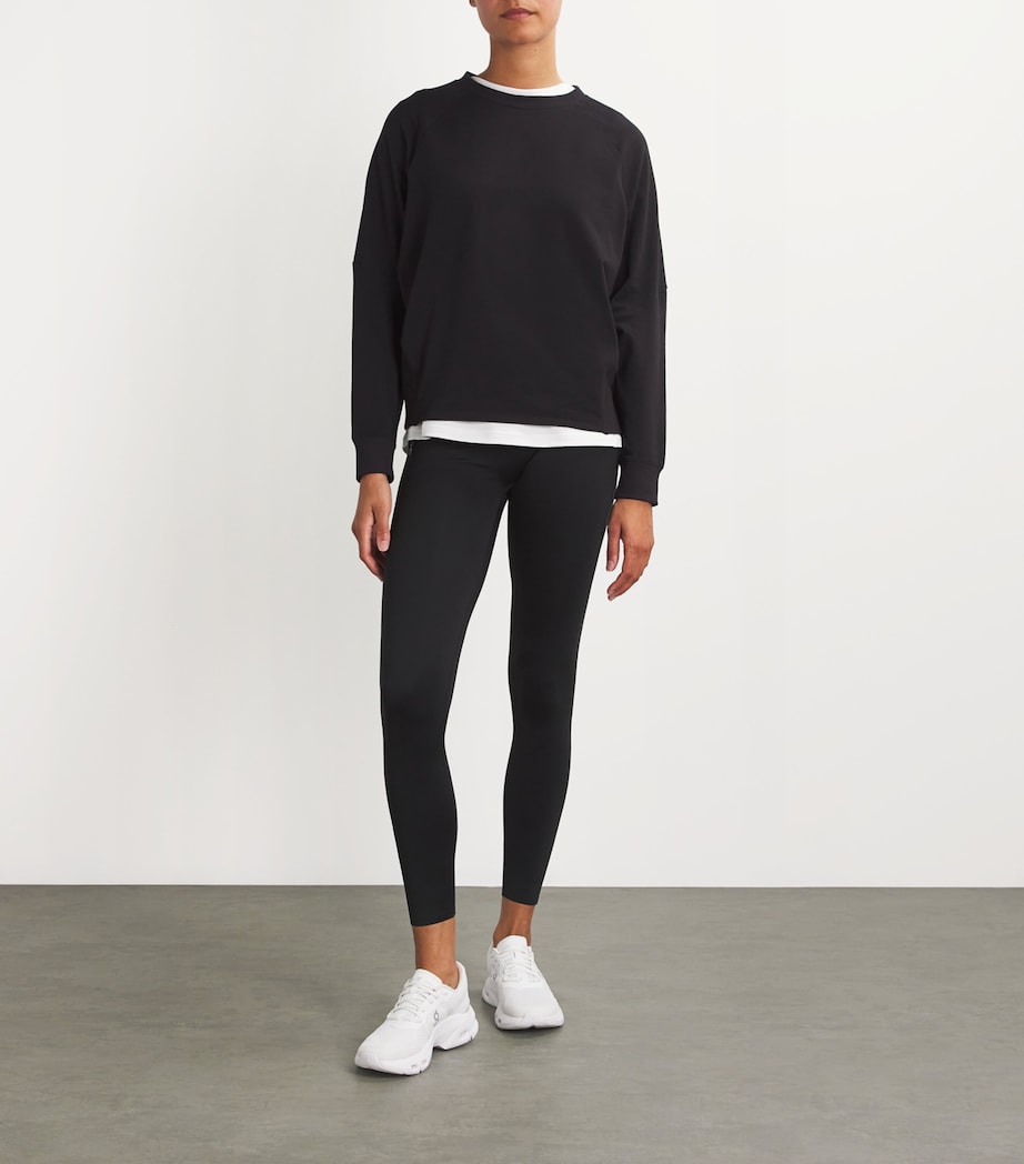 On Womens Cotton-Blend Movement Crew Sweatshirt Black Image 2