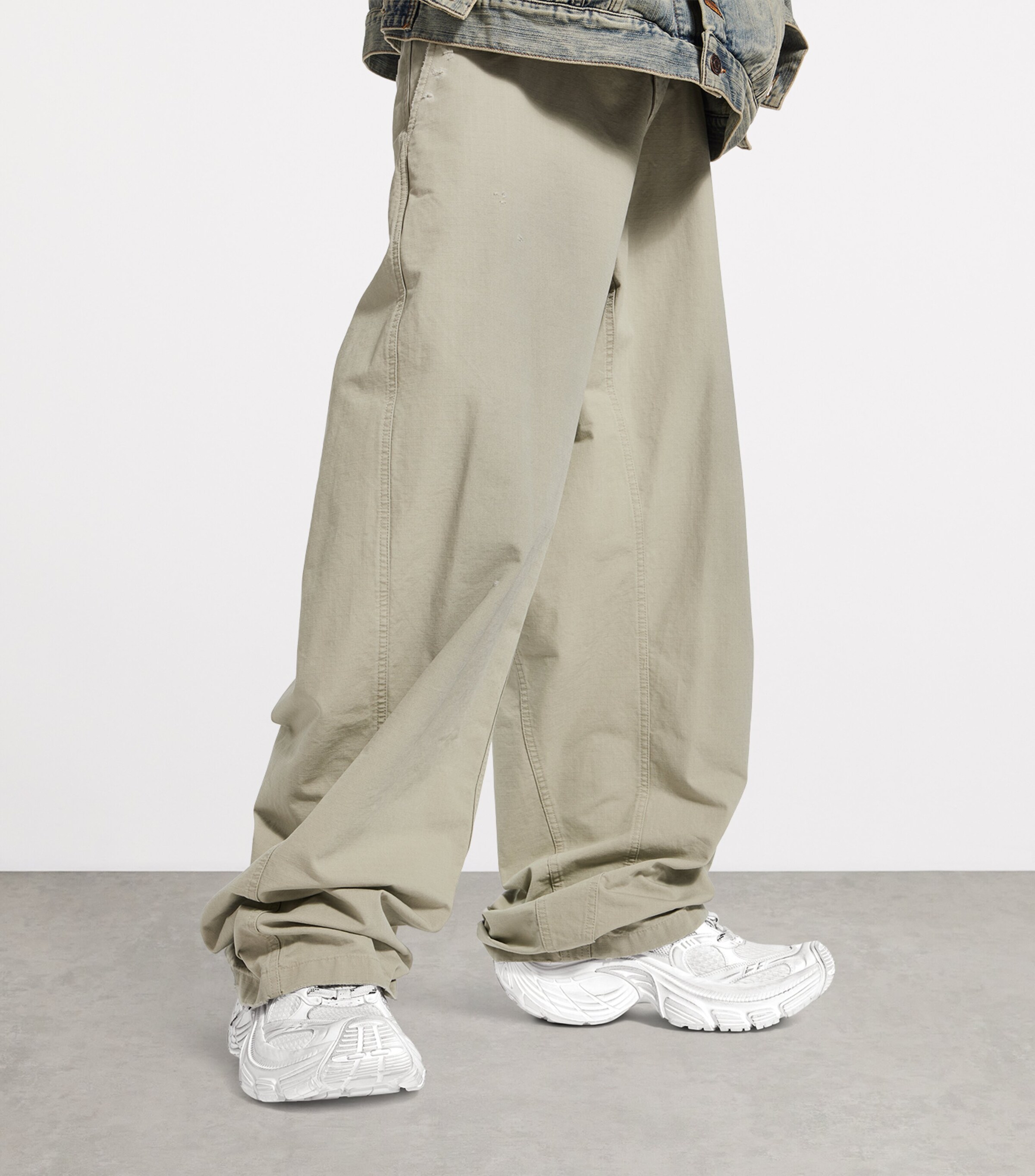 Balenciaga 6XL Sneakers Image 5