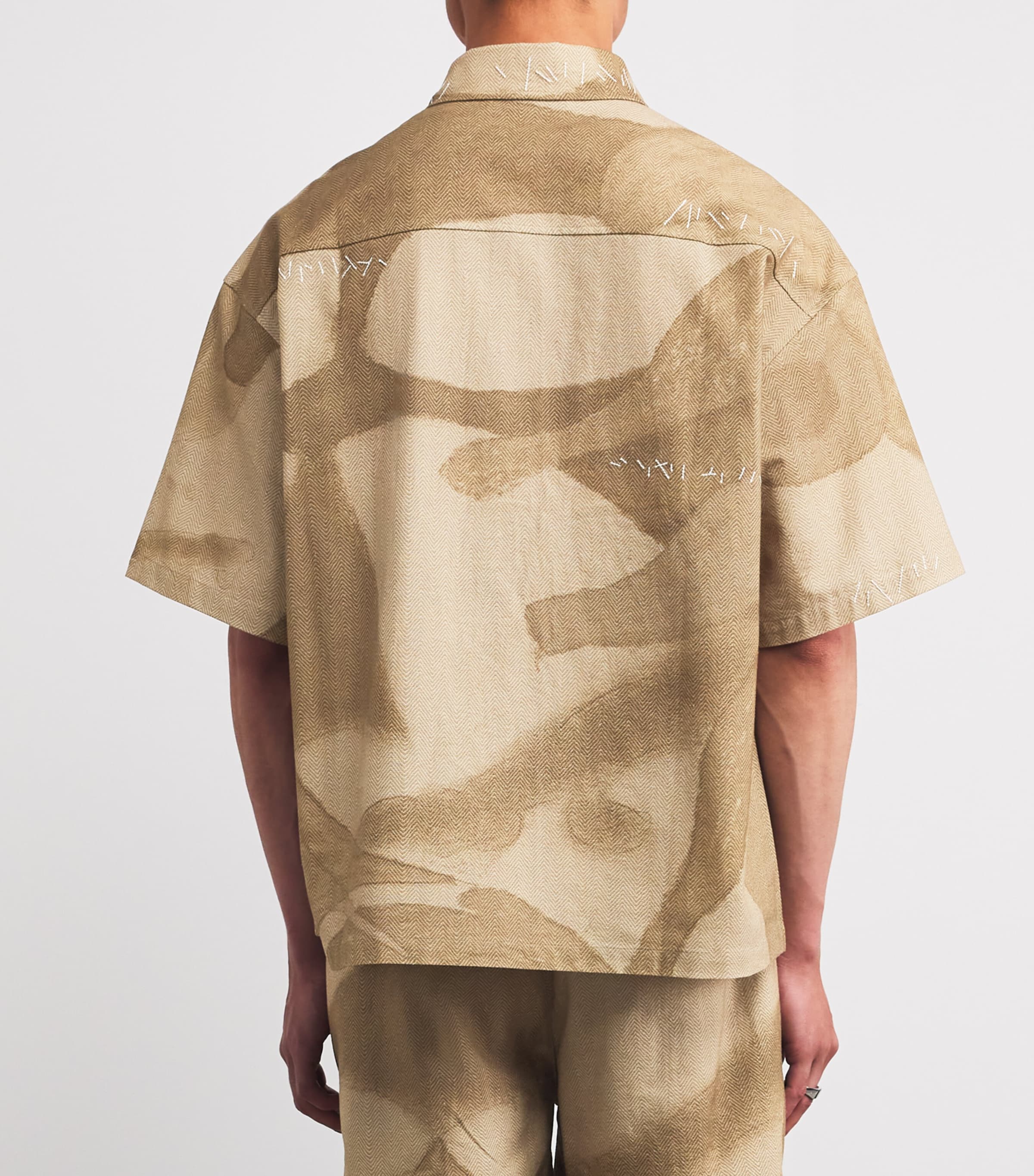 Exposed Stitching Shirt BEIGE Image 4