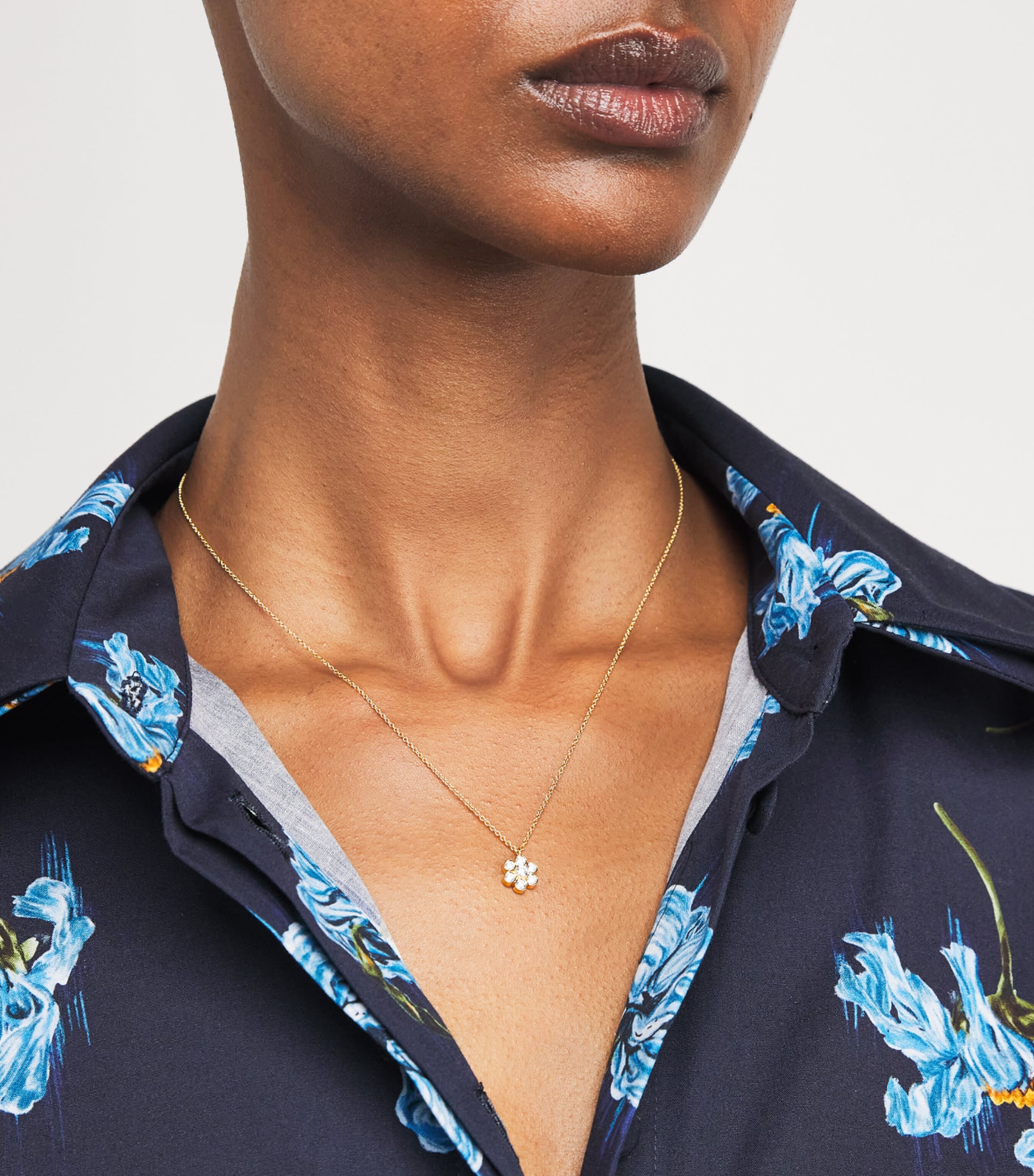 Yellow Gold and Diamond Fleur Necklace YELLOW GOLD Image 4