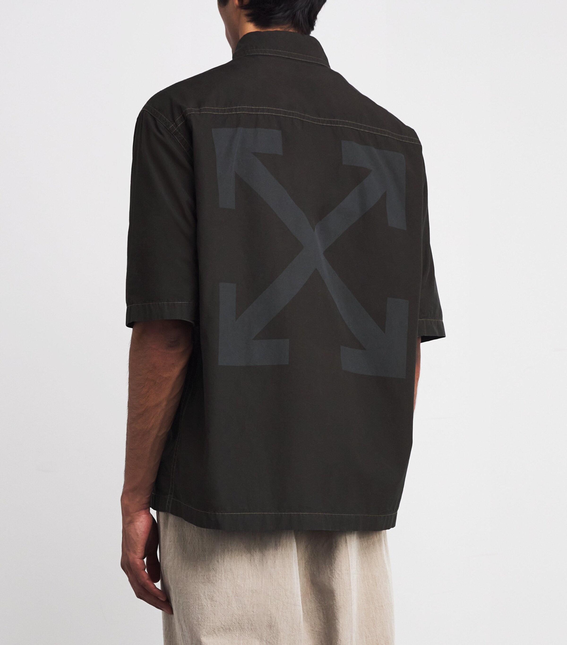 Off-White Mens Cotton Arrow Print Zip-Up Short-Sleeve Shirt Black Image 4