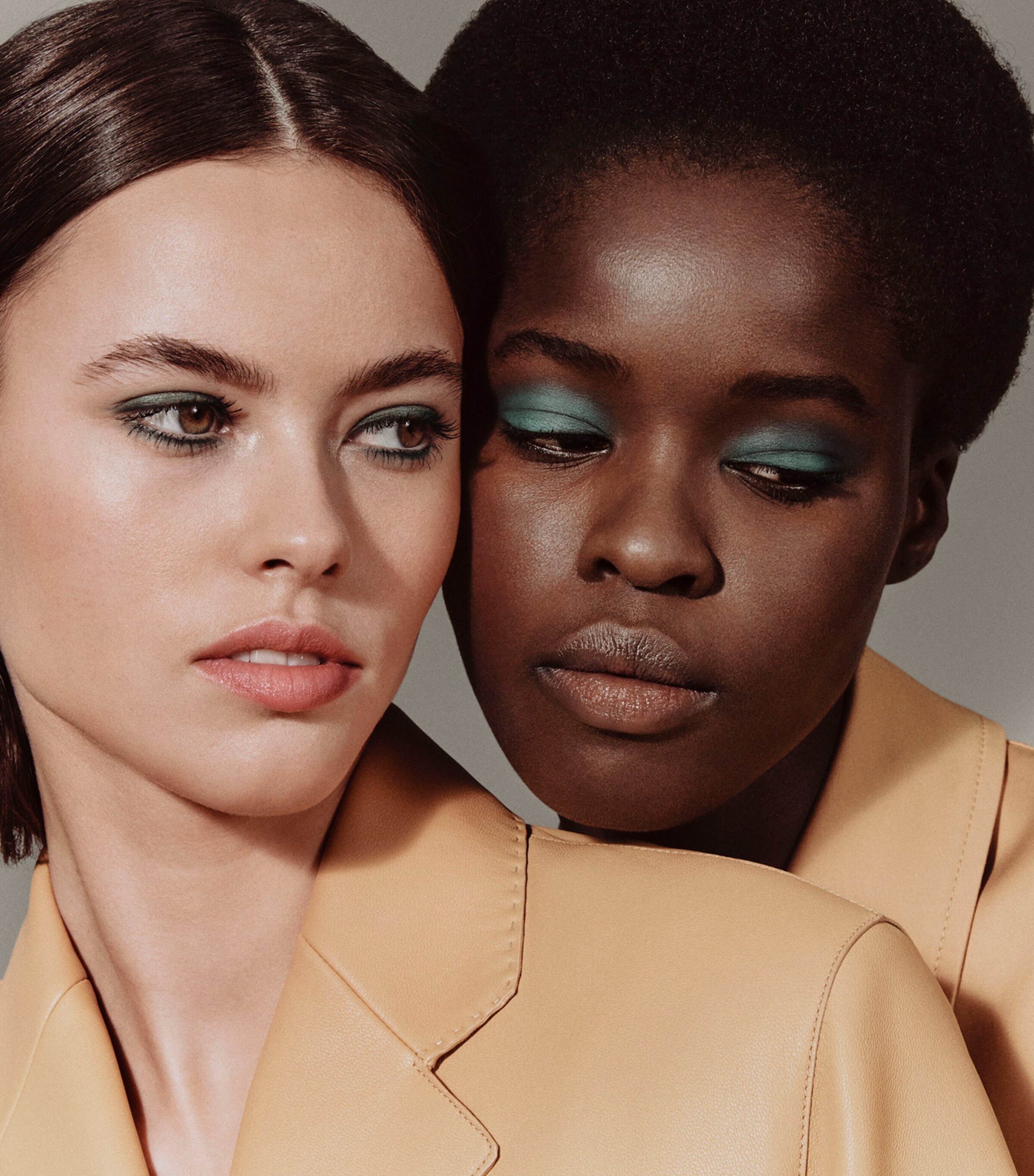 Ombres d'Hermès Eyeshadow Quartet 02 OMBRES VEGETALES Image 7