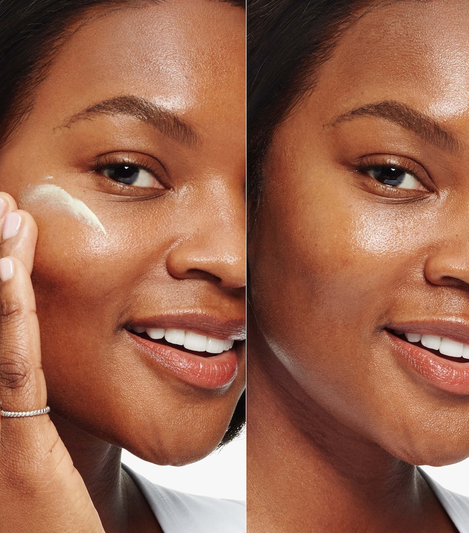 Dramatically Different Moisturizing Lotion SPF 50+ (50ml) NO COLOUR Image 5