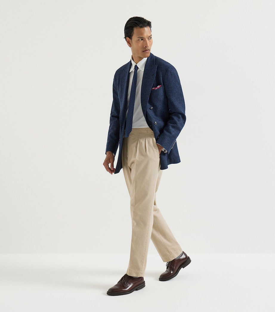Brunello Cucinelli Mens Cotton Chevron Double-Pleated Trousers Image 5