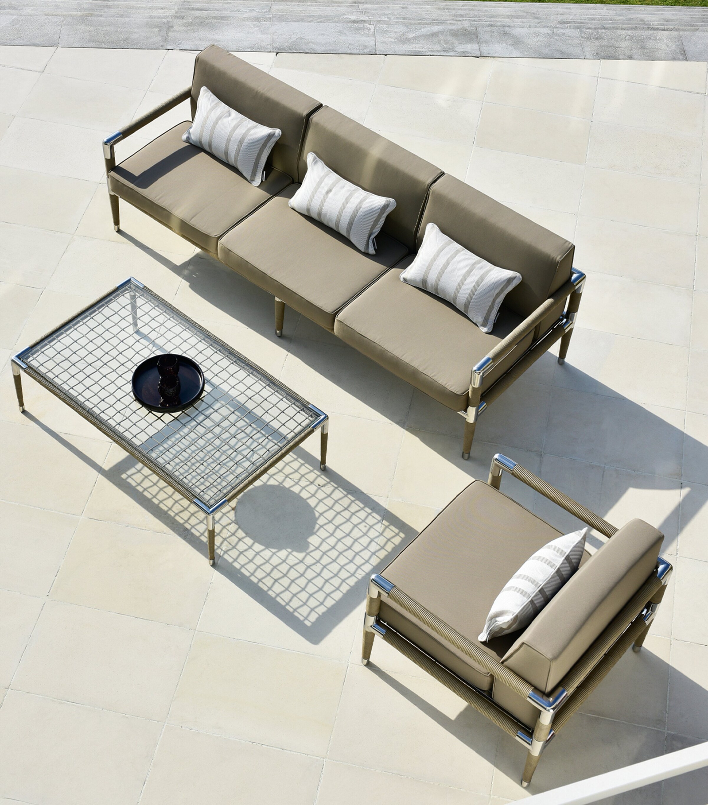 Indian Ocean Marina Outdoor 3-Seater Sofa White Image 6