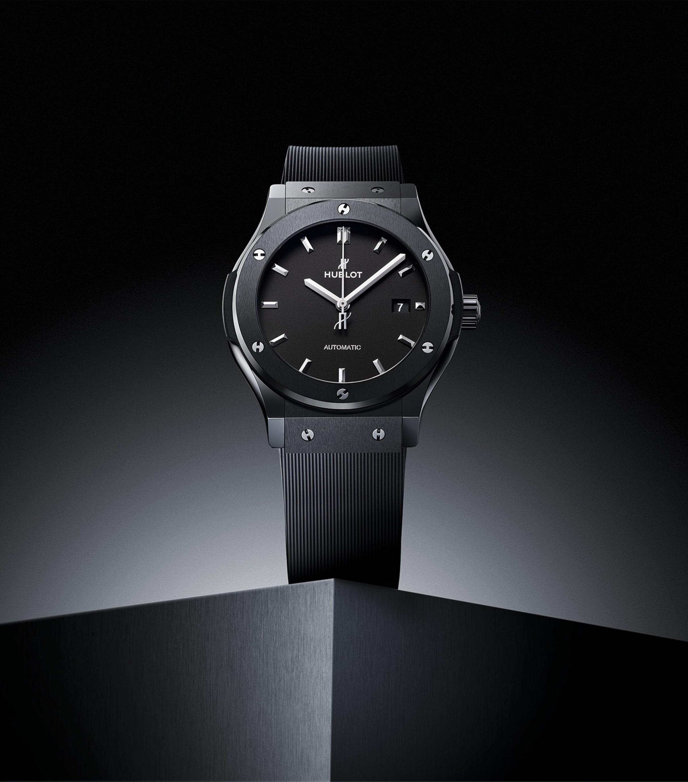 Ceramic Classic Fusion Black Magic Watch 42mm BLACK Image 3