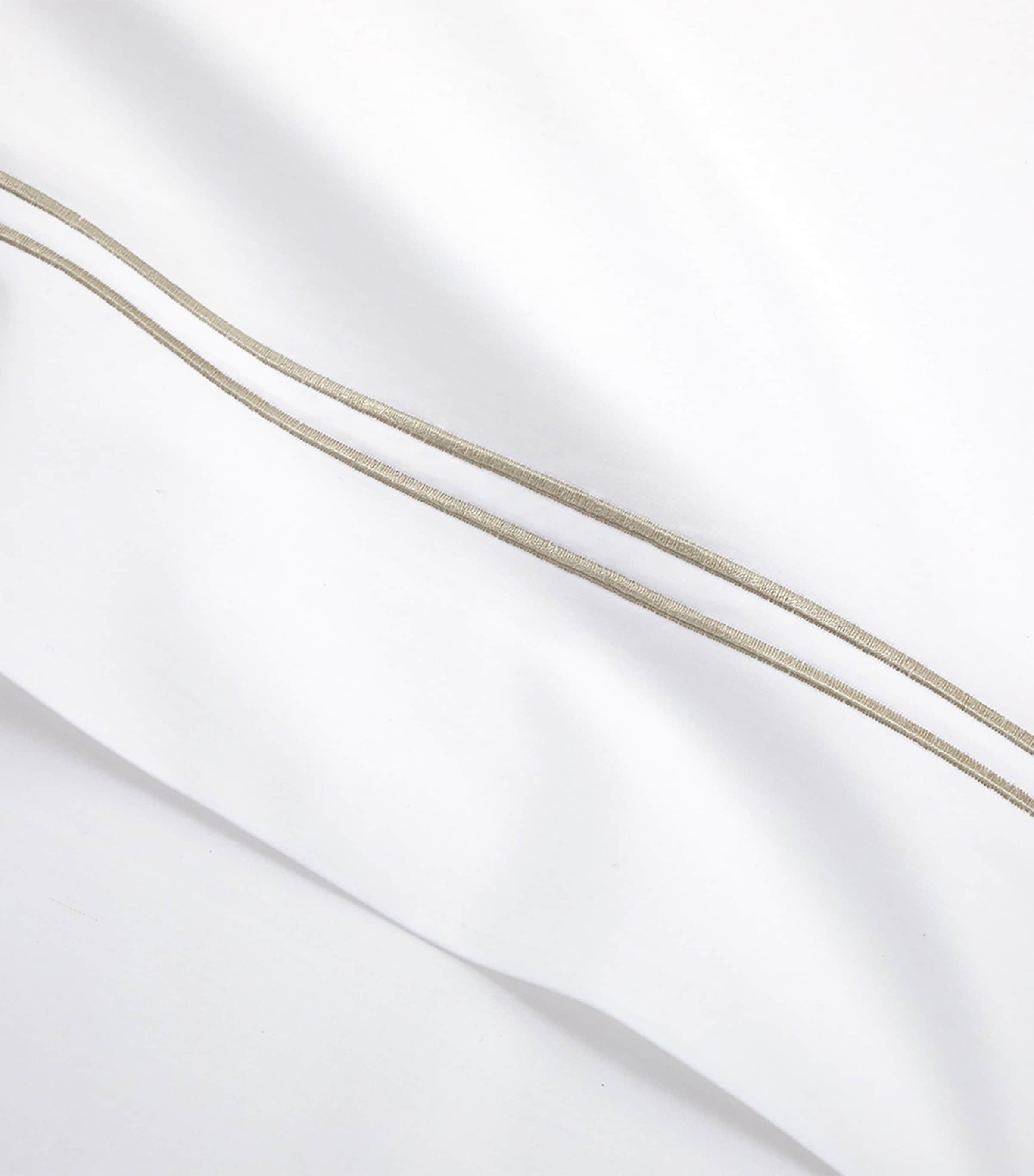 Yves Delorme Organic Cotton Duo Pierre Super King Flat Sheet (270cm x 295cm) Pierre Image 3