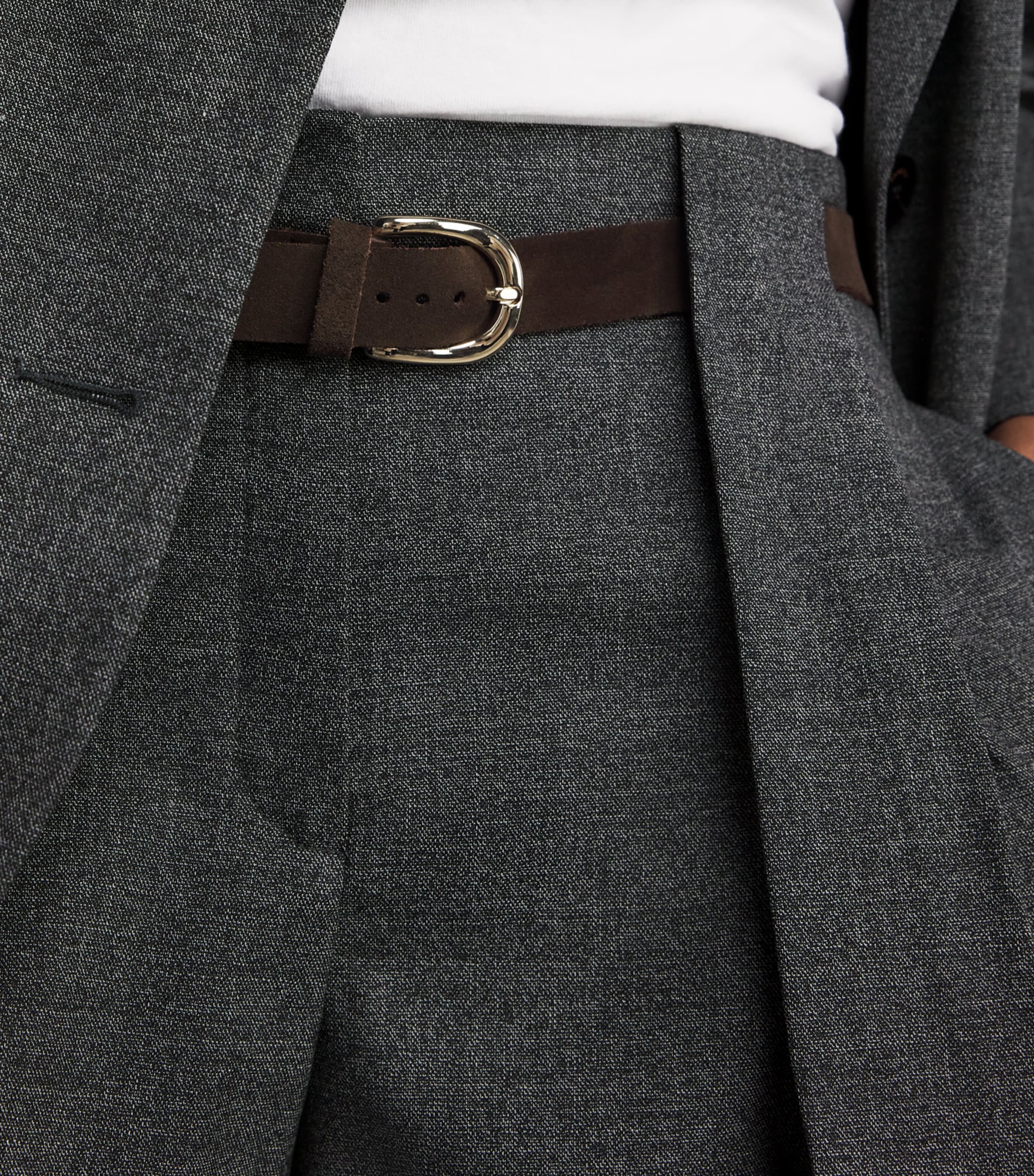 Belted Pleated Shorts LIGHT GREY Image 6