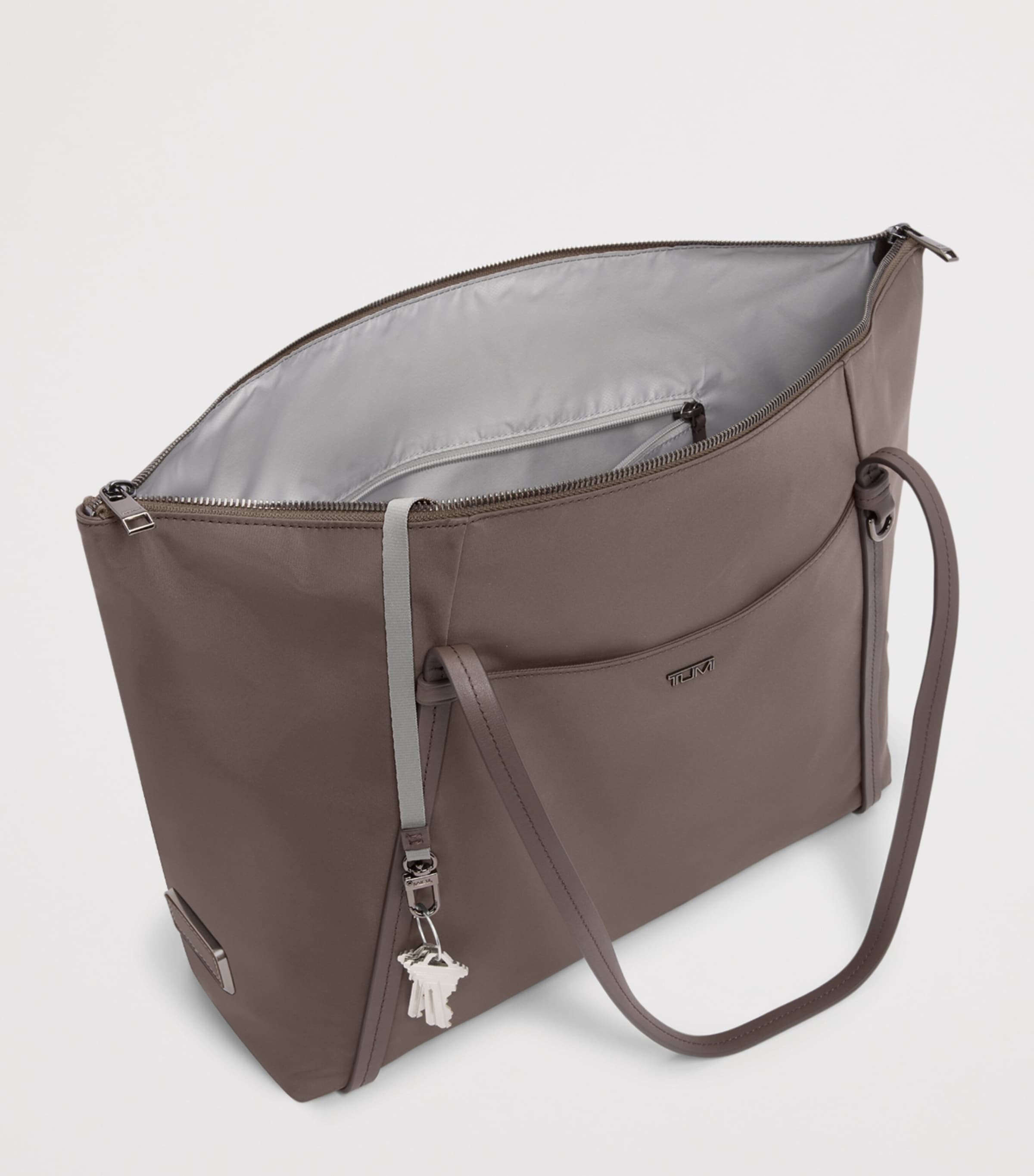 Voyageur Q Tote Bag MINK T315 Image 2