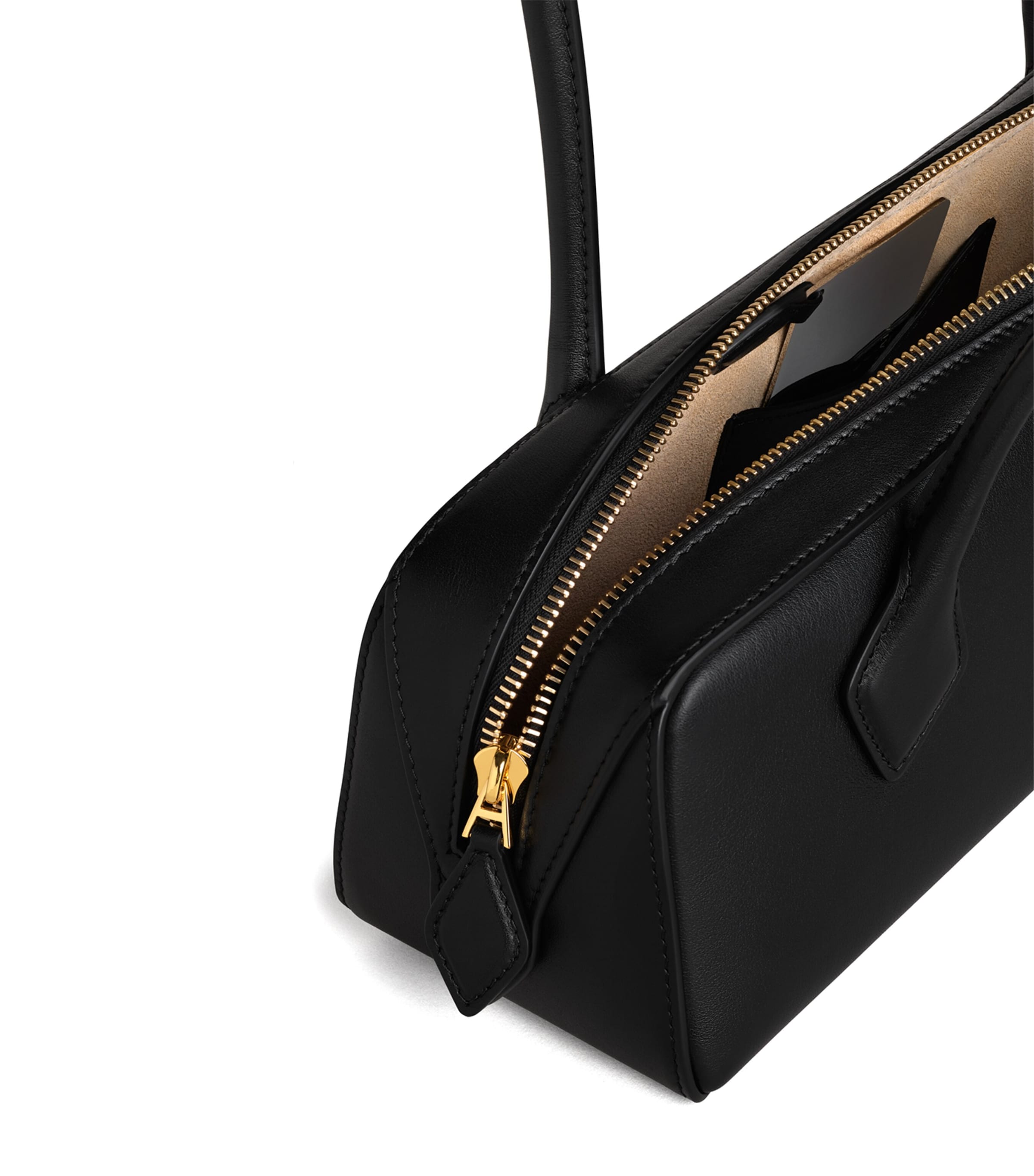 Alaïa Medium Leather Le Teckel Shoulder Bag Black Image 3