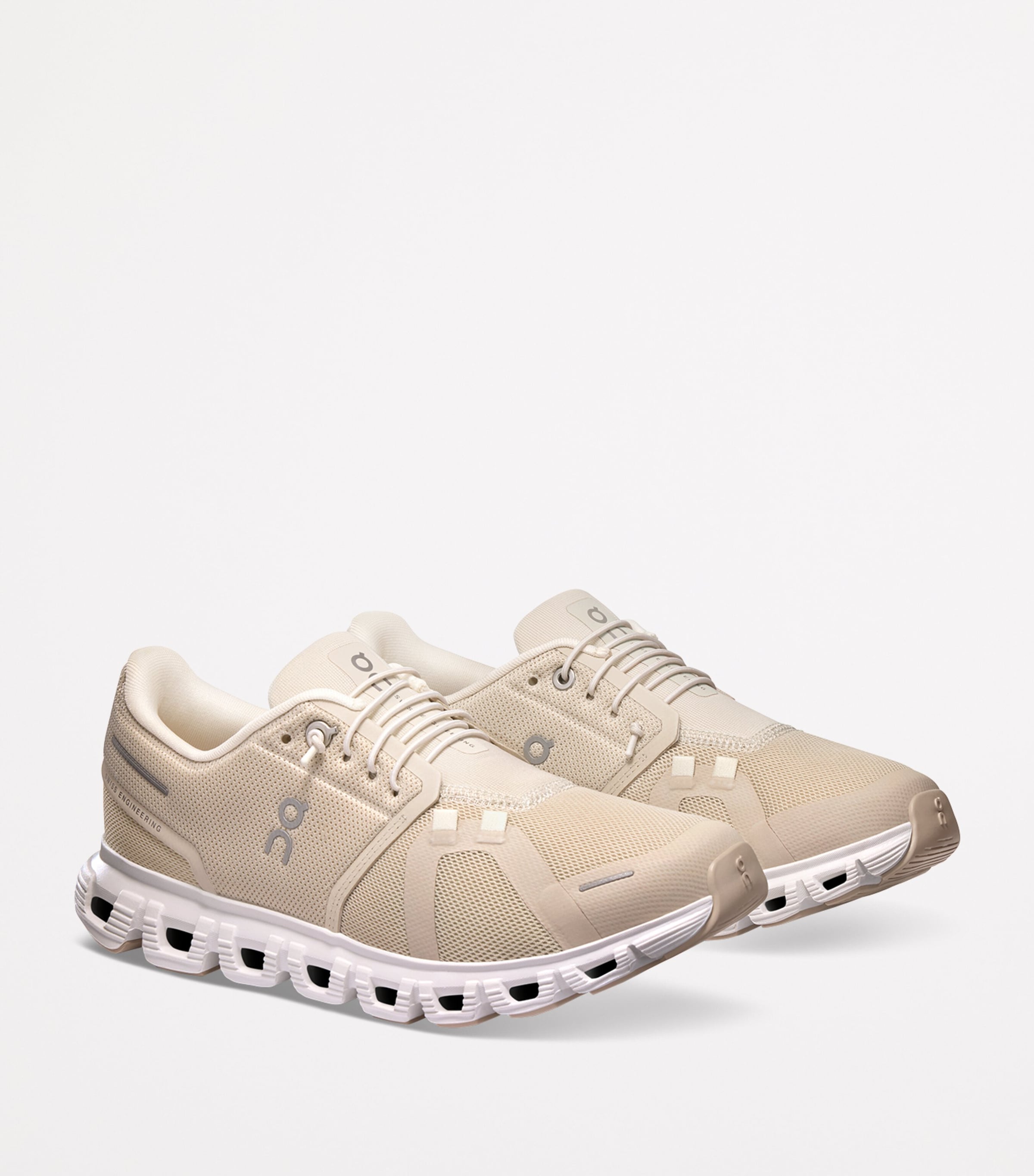 Cloud 6 Trainers PEARL/WHITE Image 6