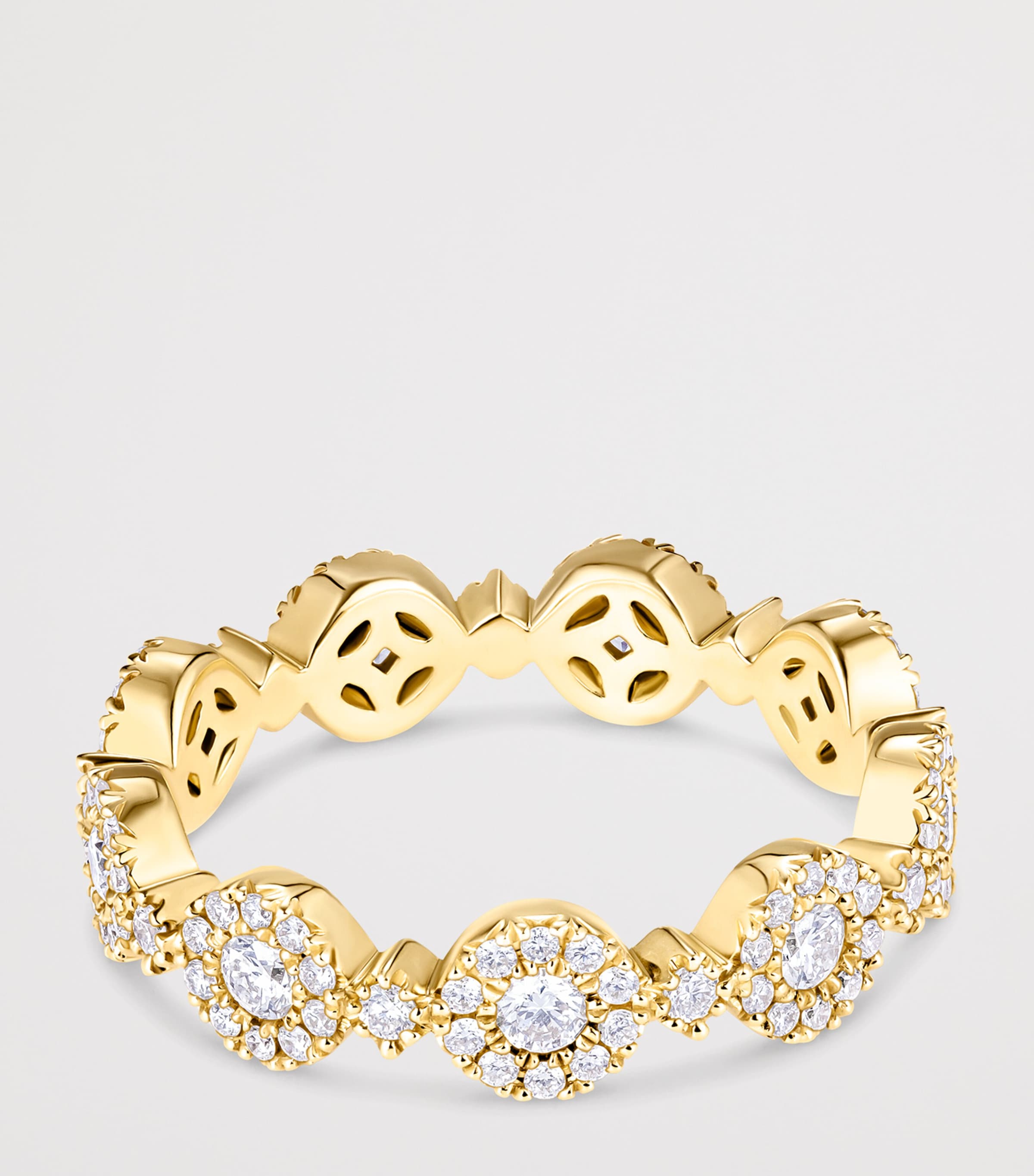 David Morris Yellow Gold and Diamond Triolette Oval Ring Clear Image 3