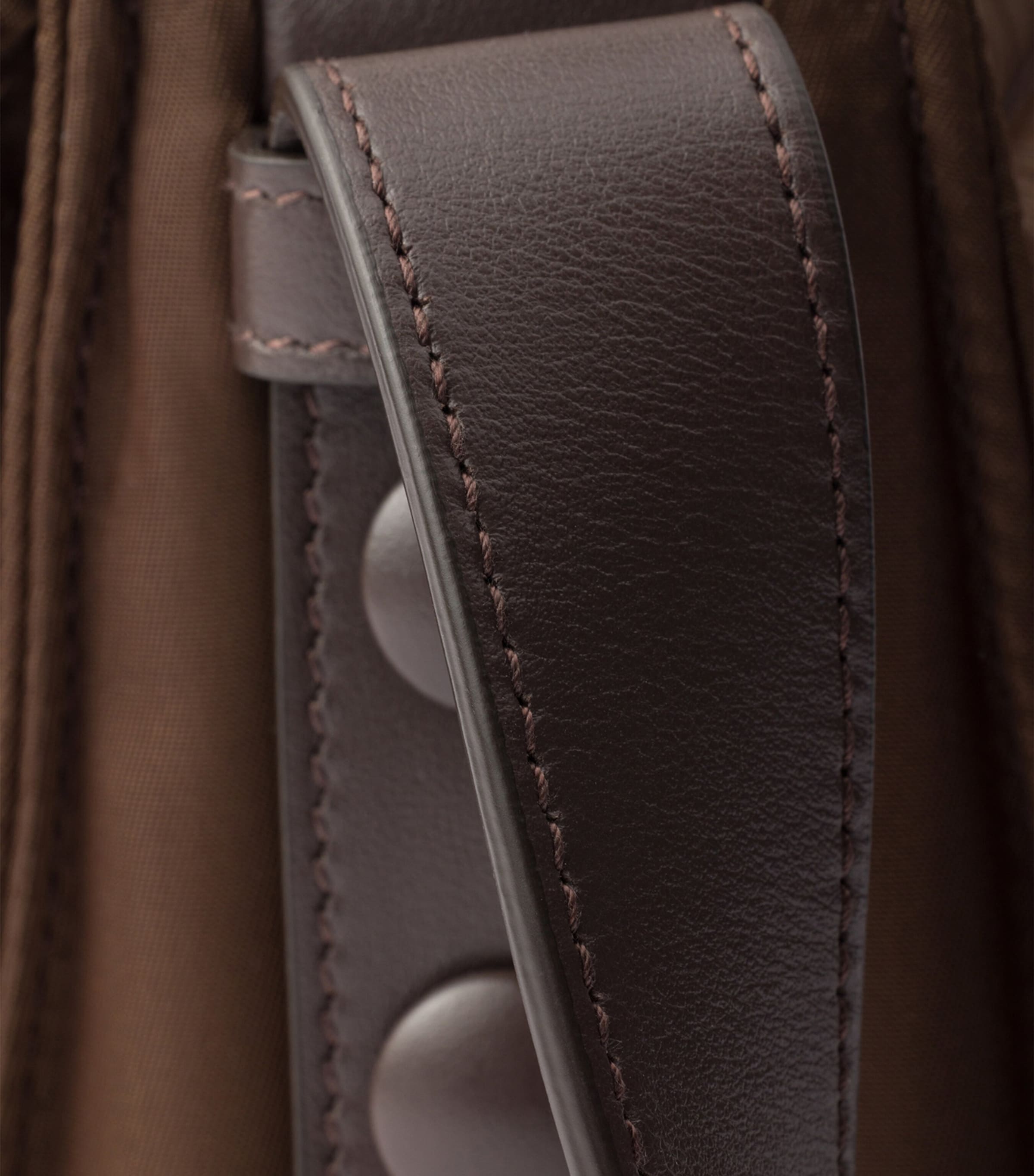 Small Re-Nylon Traveller Shoulder Bag F0038 Image 5