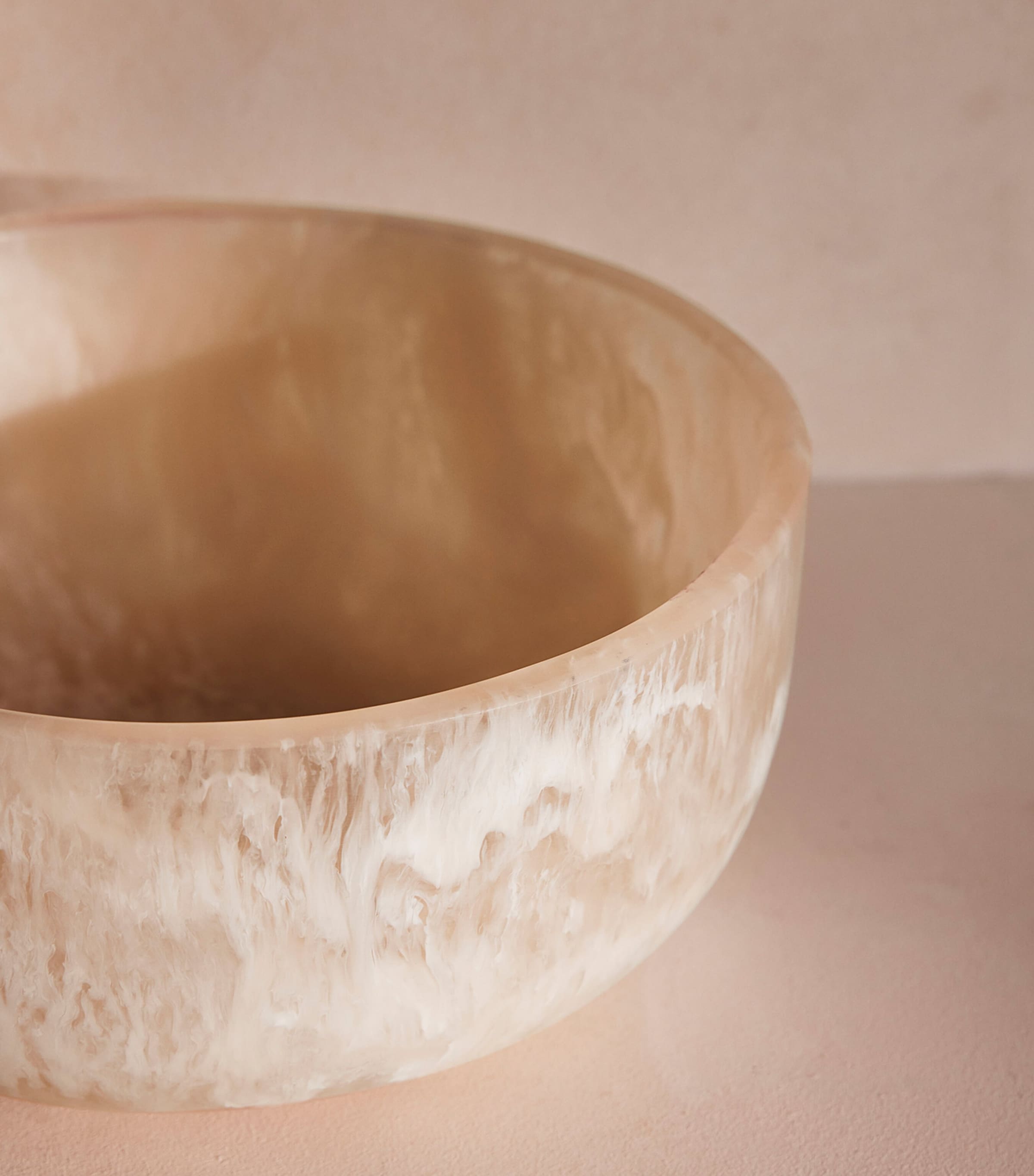 Soho Home Resin Miller Salad Bowl (26cm) Beige Image 3