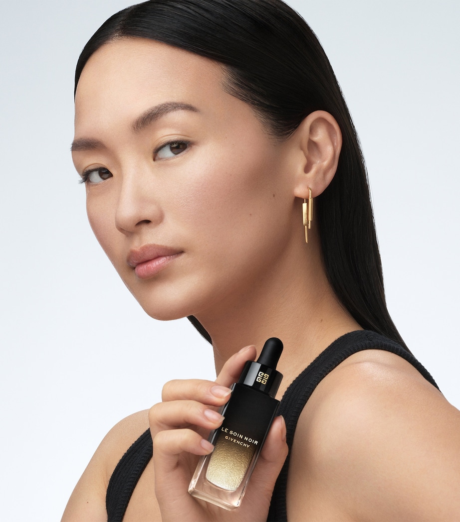 Le Soin Noir Micro-Concentré Serum (30ml) NO COLOUR Image 6