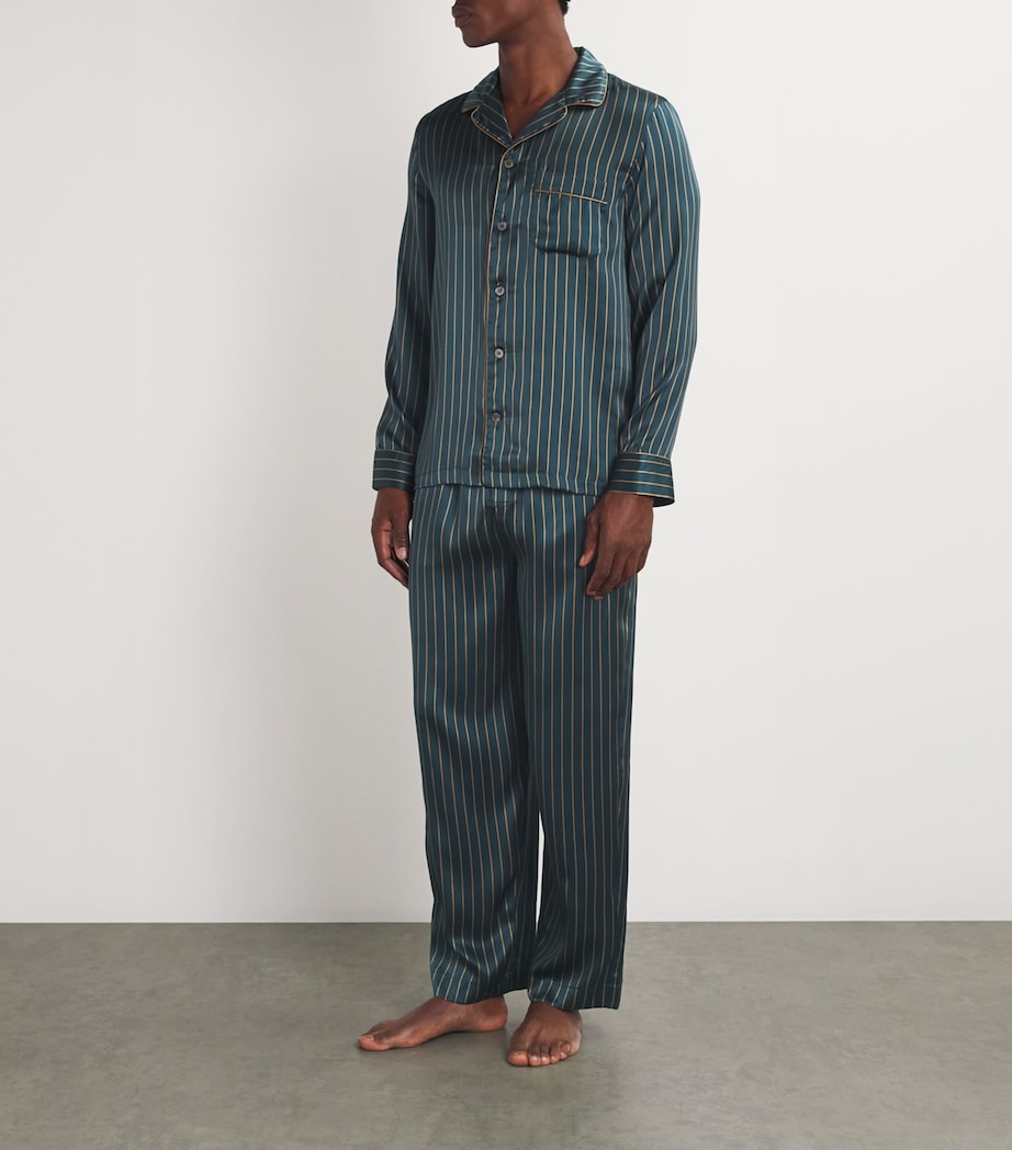 Derek Rose Mens Silk Brindisi Pyjama Set Green Image 2