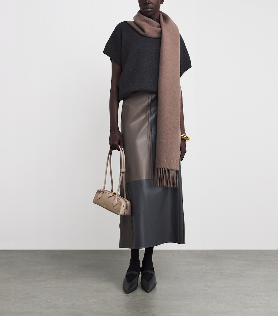 Luxe Cashmere T-Shirt DARK SMOKE Image 2