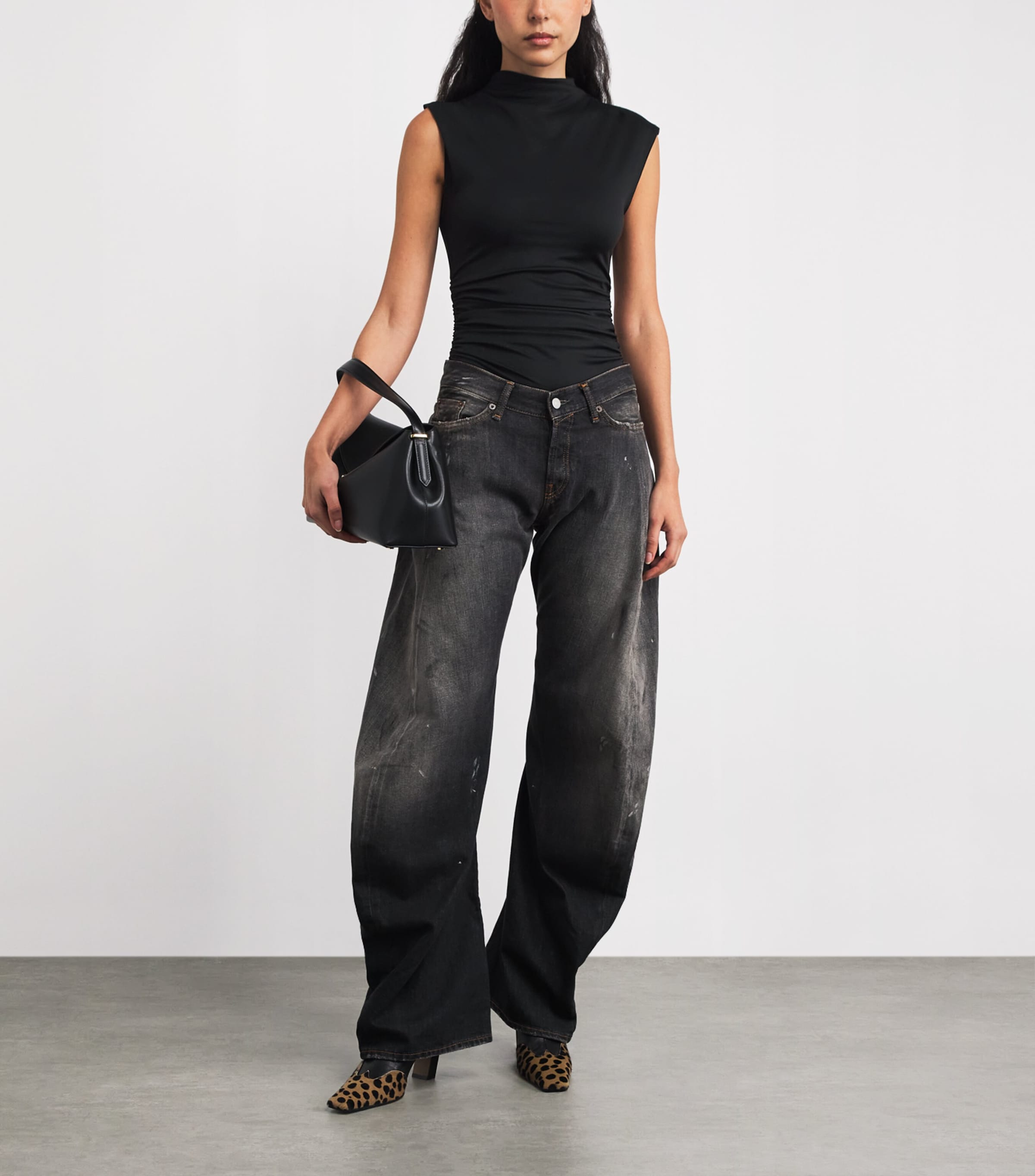 Weightless Bodysuit BLACK001 Image 2