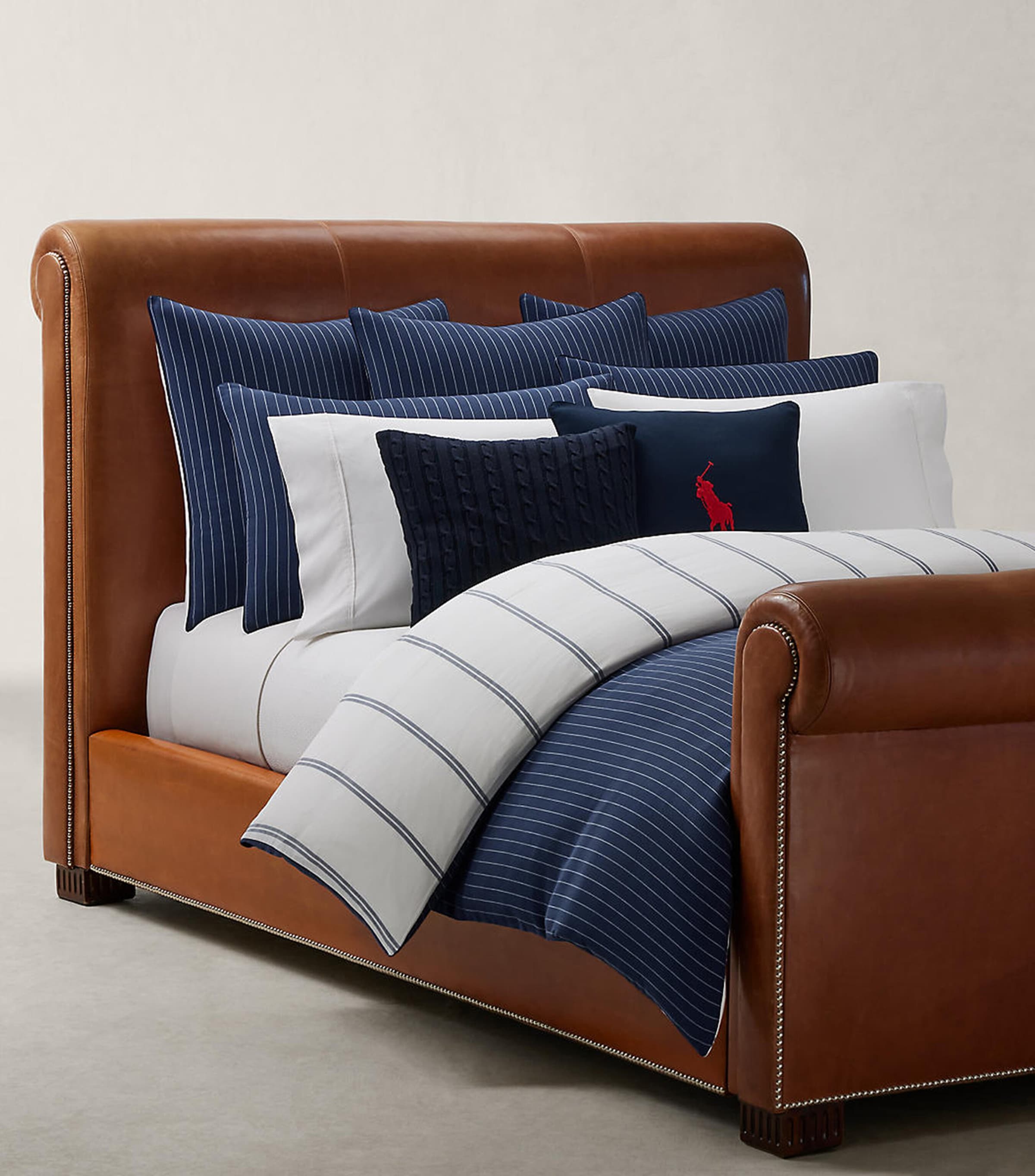 Ralph Lauren Home Super King Kerrigan Flat Sheet (270cm x 295cm) Navy Image 2