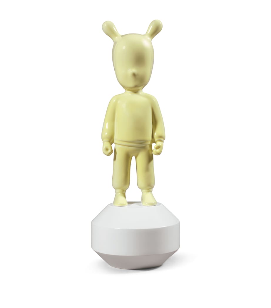 Lladró The Guest Sculpture Image 1
