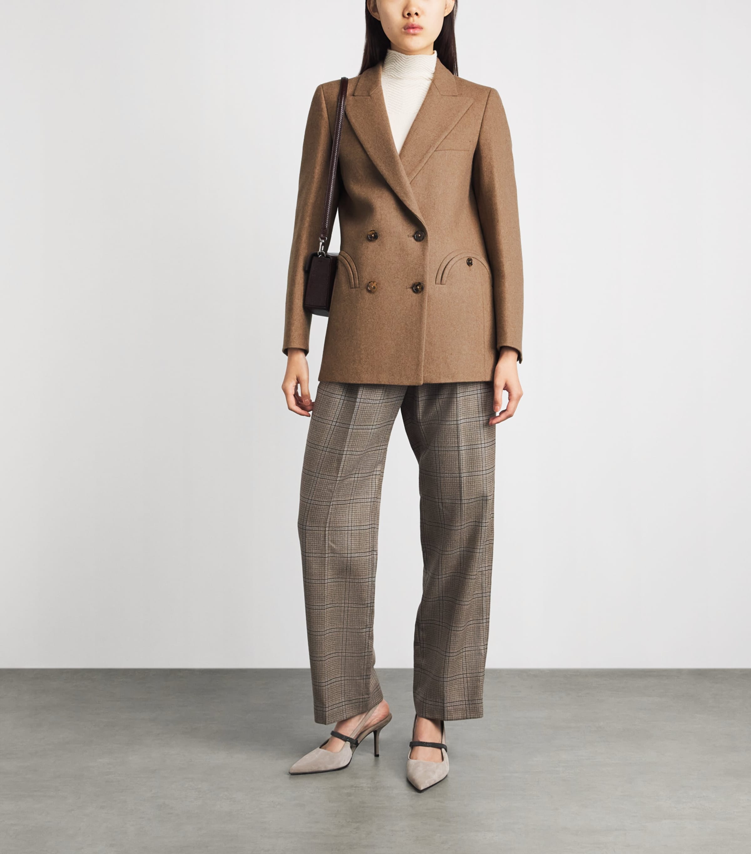 Blazé Milano Womens Virgin Wool-Cashmere Everyday Double-Breasted Blazer Camel Image 2
