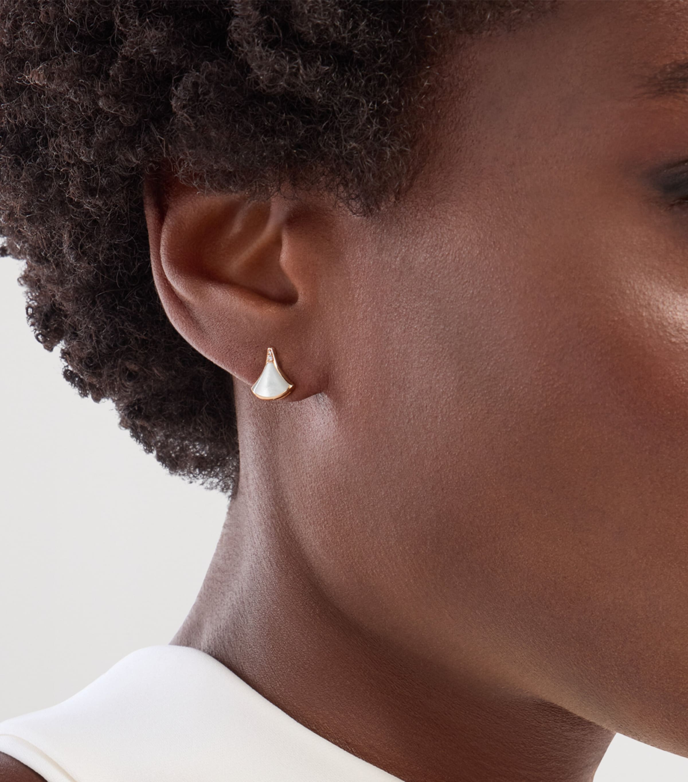 Rose Gold, Diamond and Mother-of-Pearl Divas' Dream Earring PINK GOLD Image 5