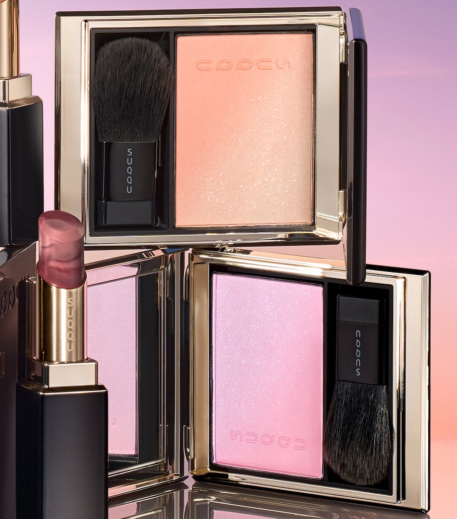 Suqqu Blurring Color Blush Image 4