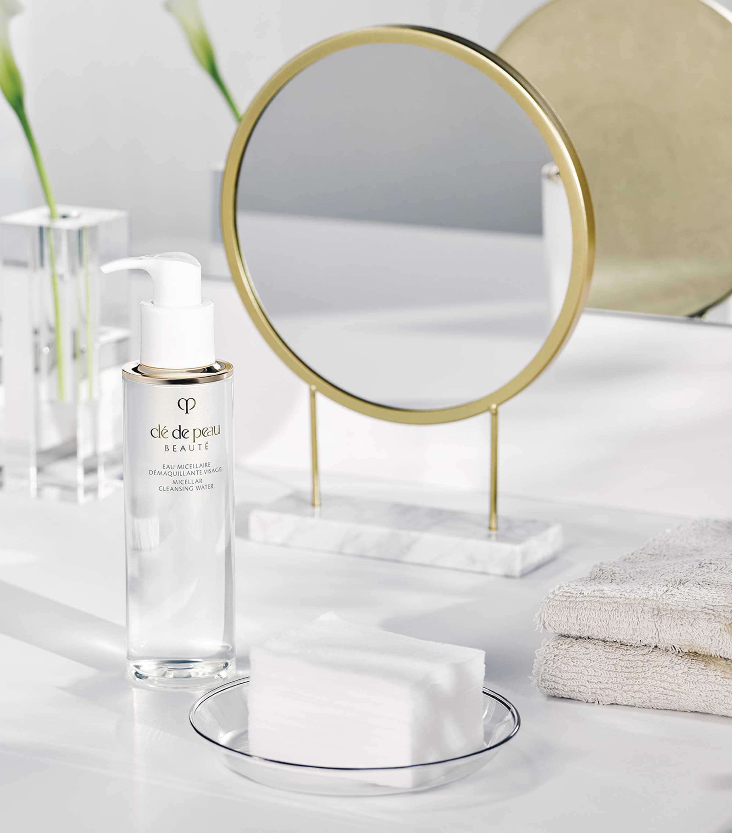 Micellar Cleansing Water (200ml) NO COLOUR Image 5