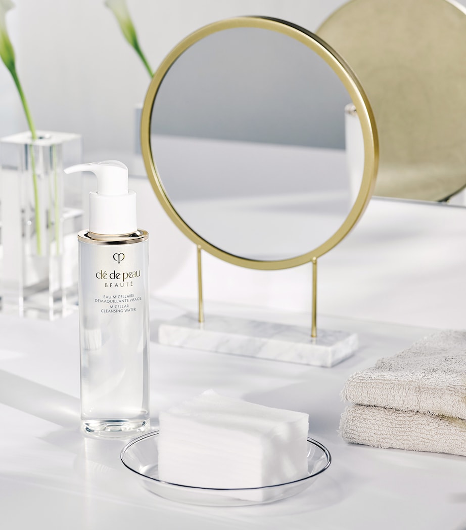 Micellar Cleansing Water (200ml) NO COLOUR Image 5