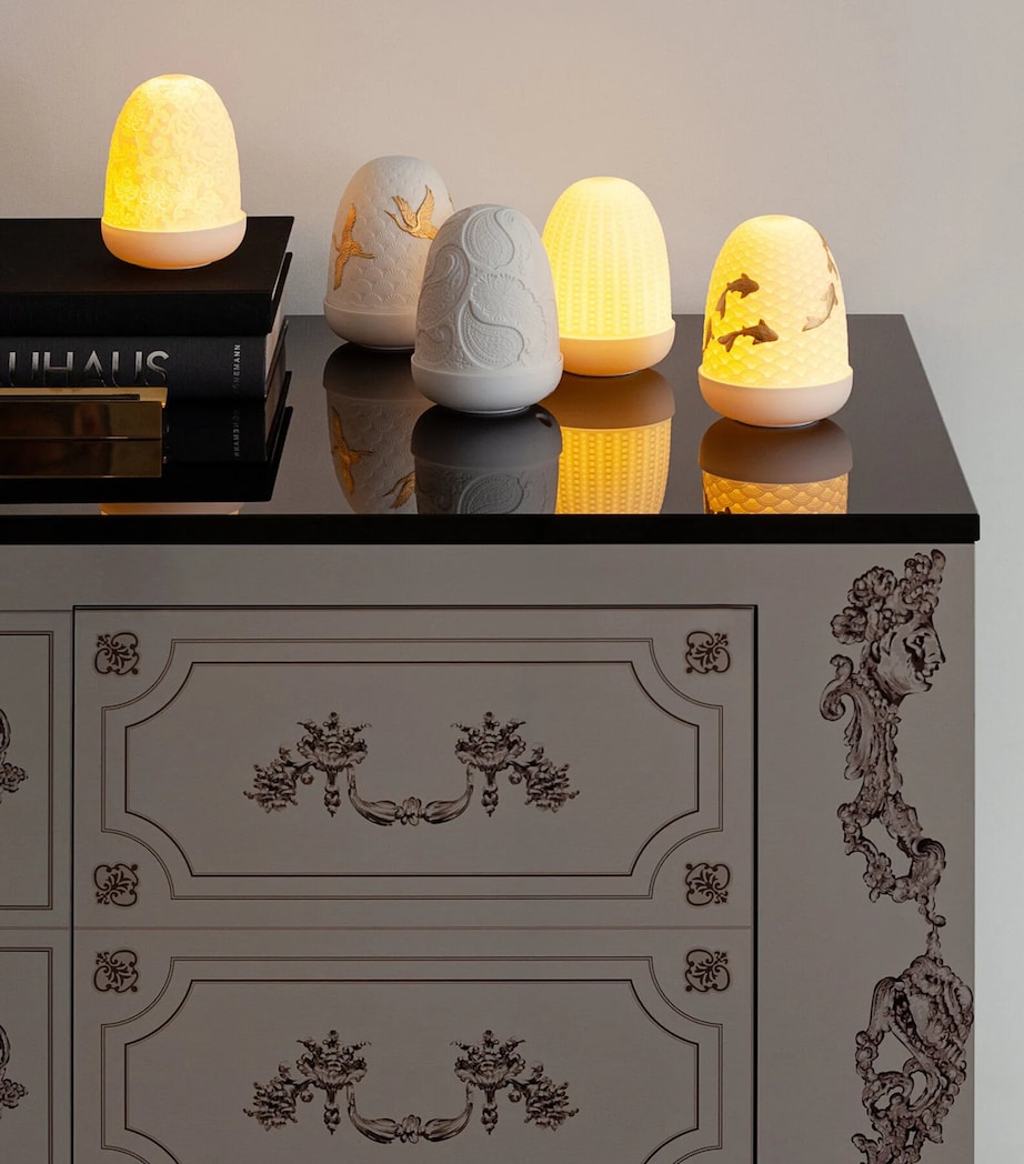 Dragon Dome Table Lamp WHITE Image 3