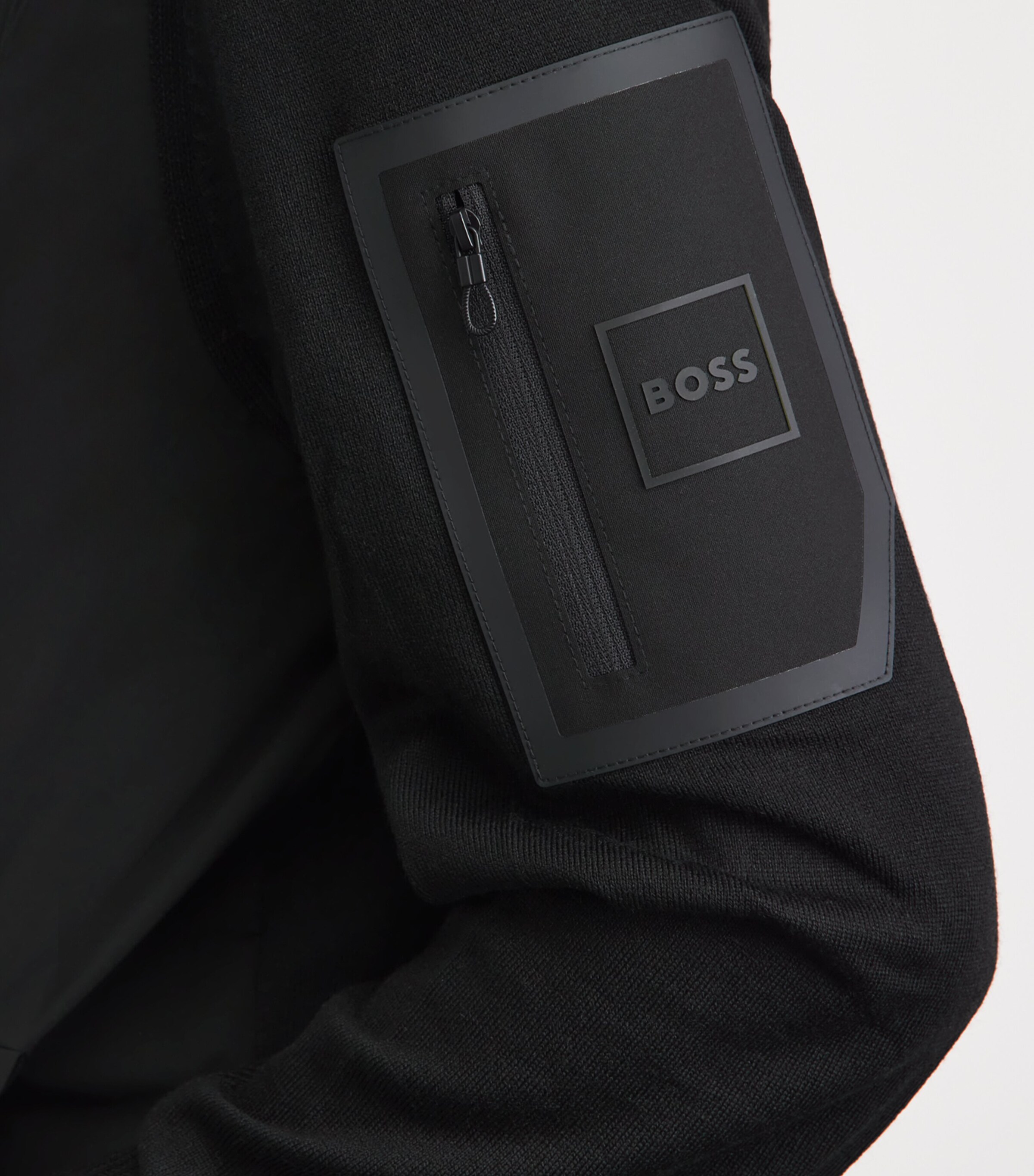 Momentum Zip-Up Jacket 001 BLACK Image 3