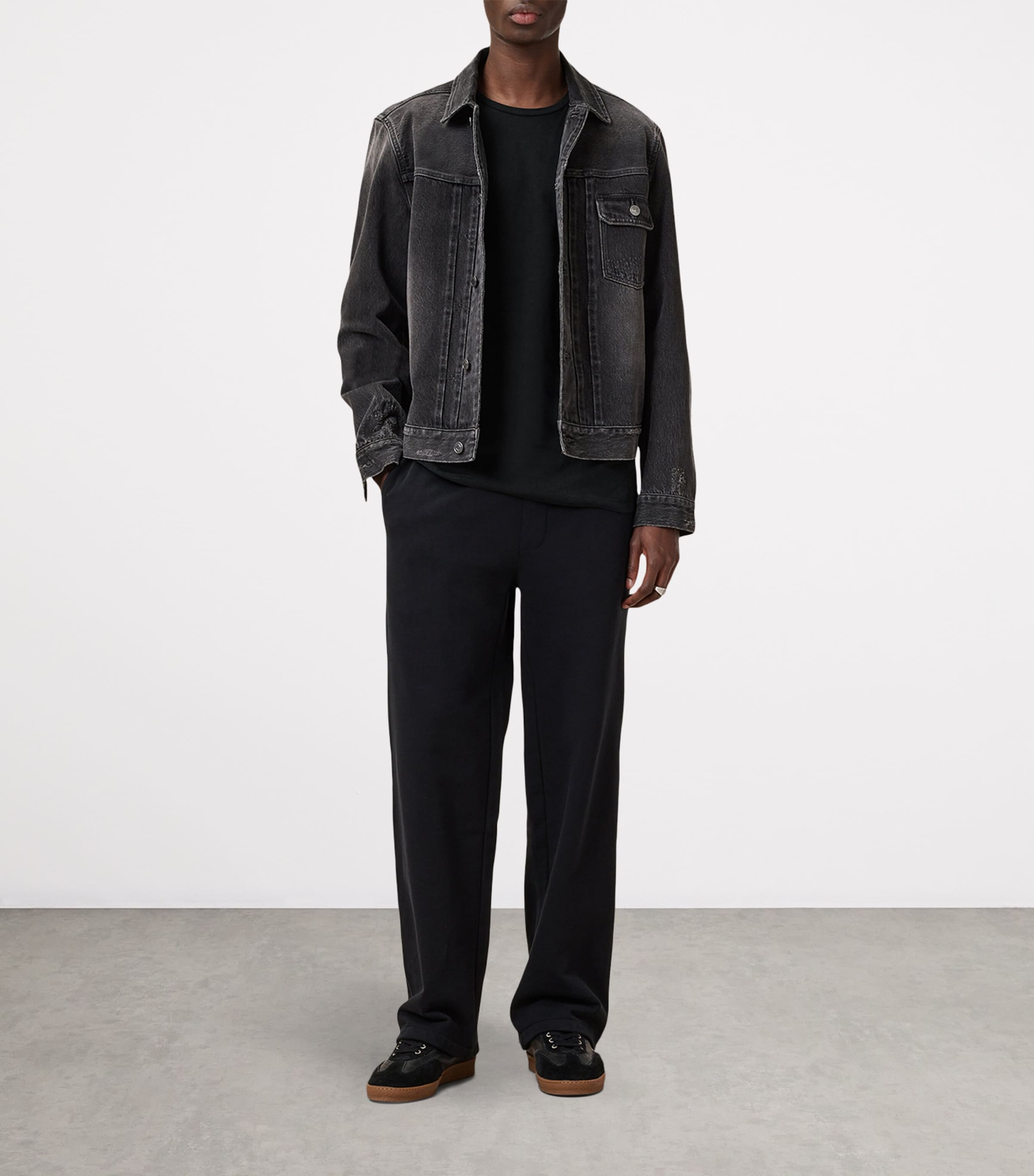 Cotton Brace T-Shirt JET BLACK Image 3