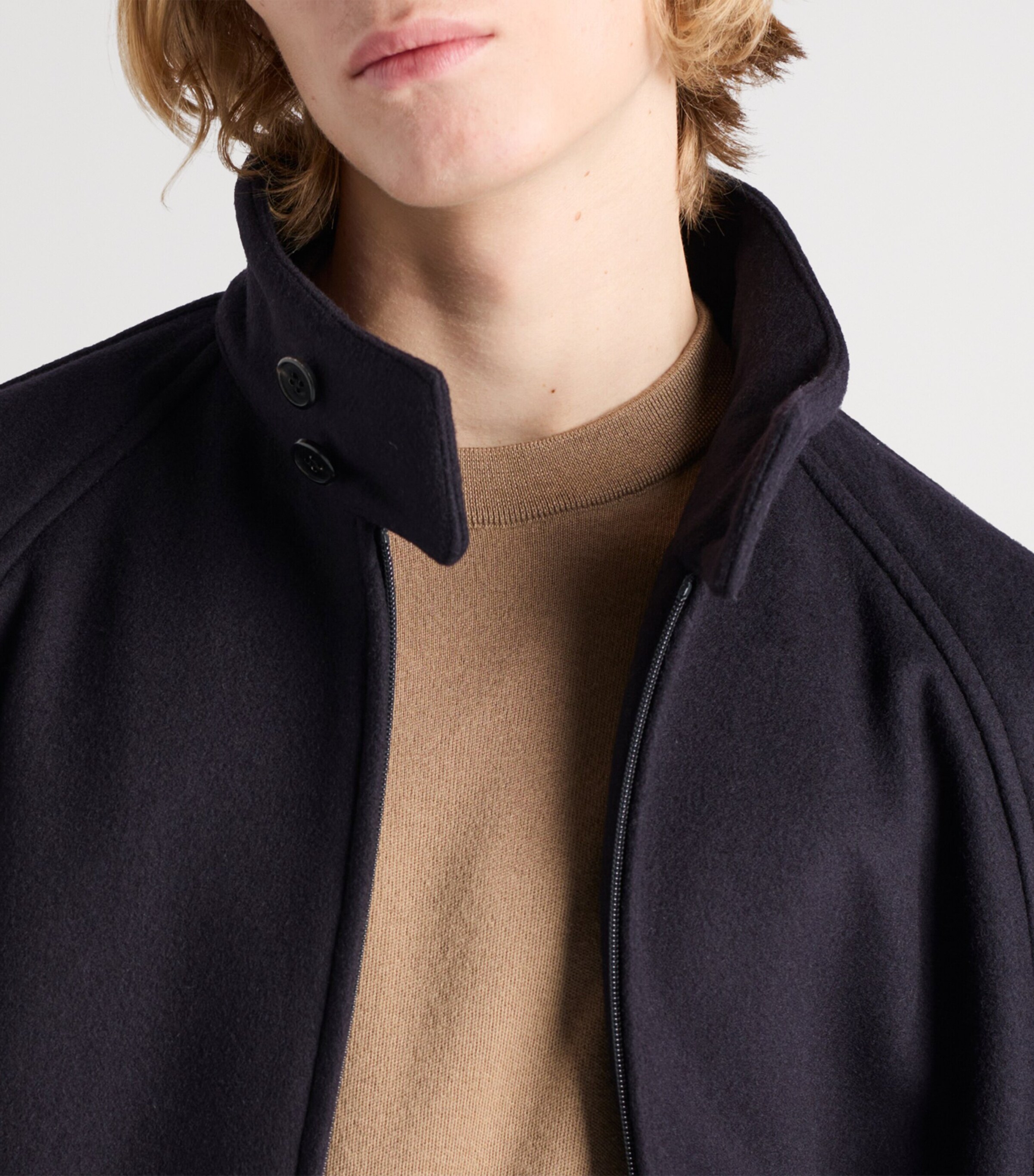 Cashmere Crew-Neck Sweater F0241 Image 3