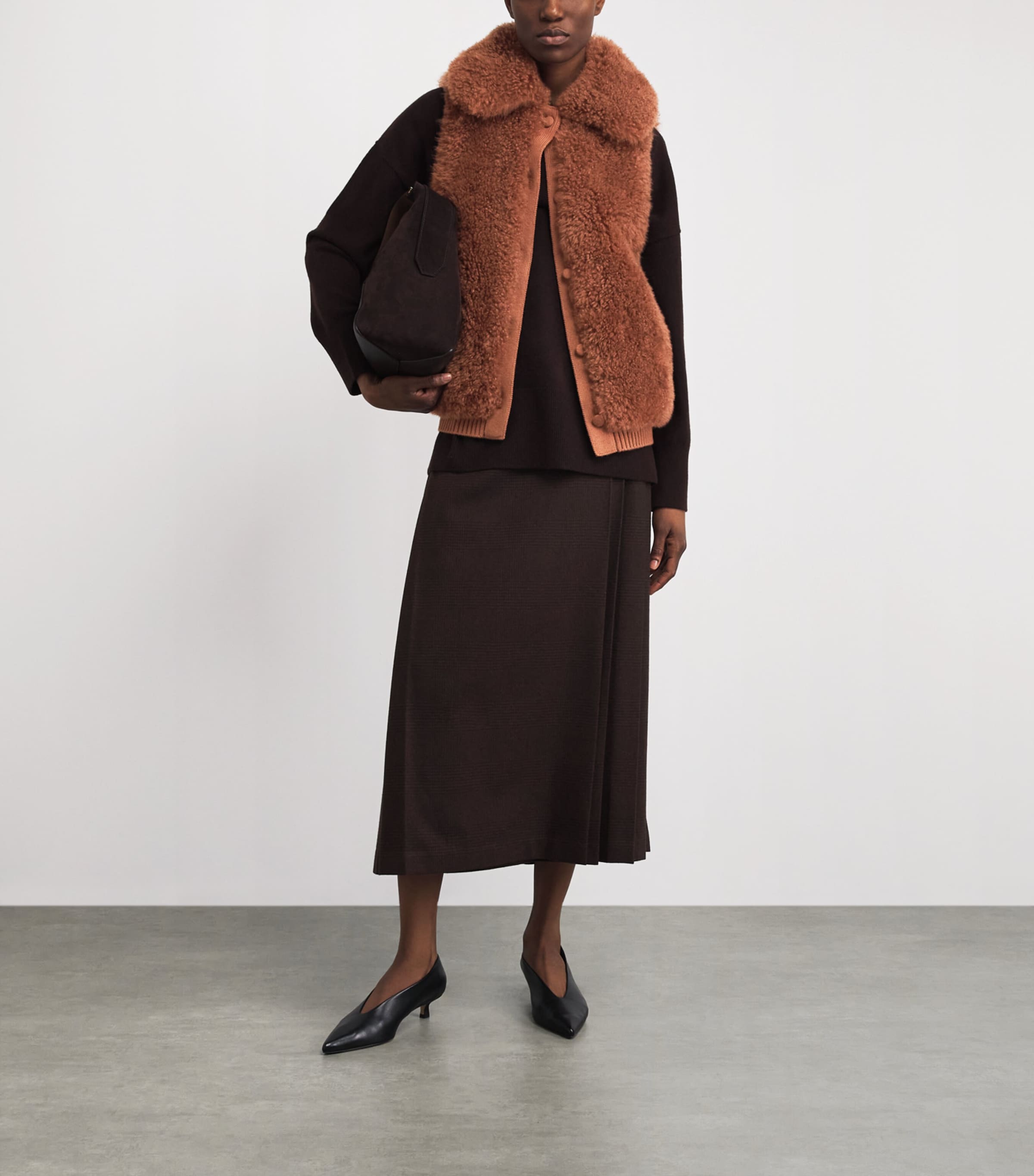 Yves Salomon Womens Cashmere Shearling-Knitted Gilet Image 2