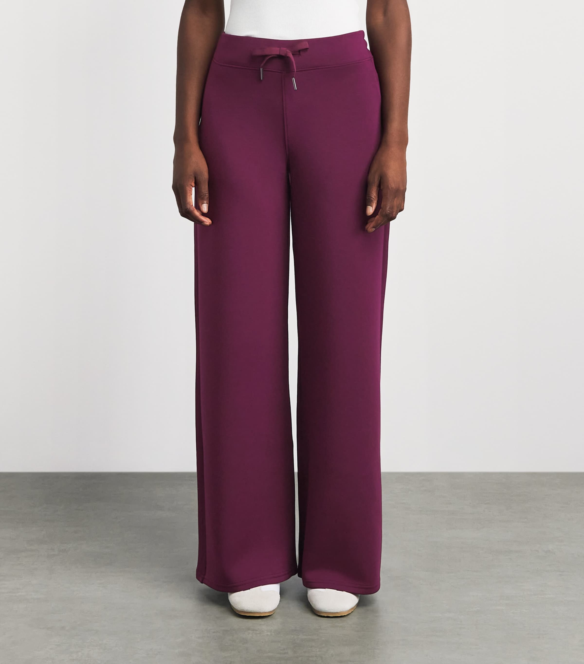 SPANX Womens SPANX AirEssentials Wide-Leg Sweatpants Plum Berry Image 3