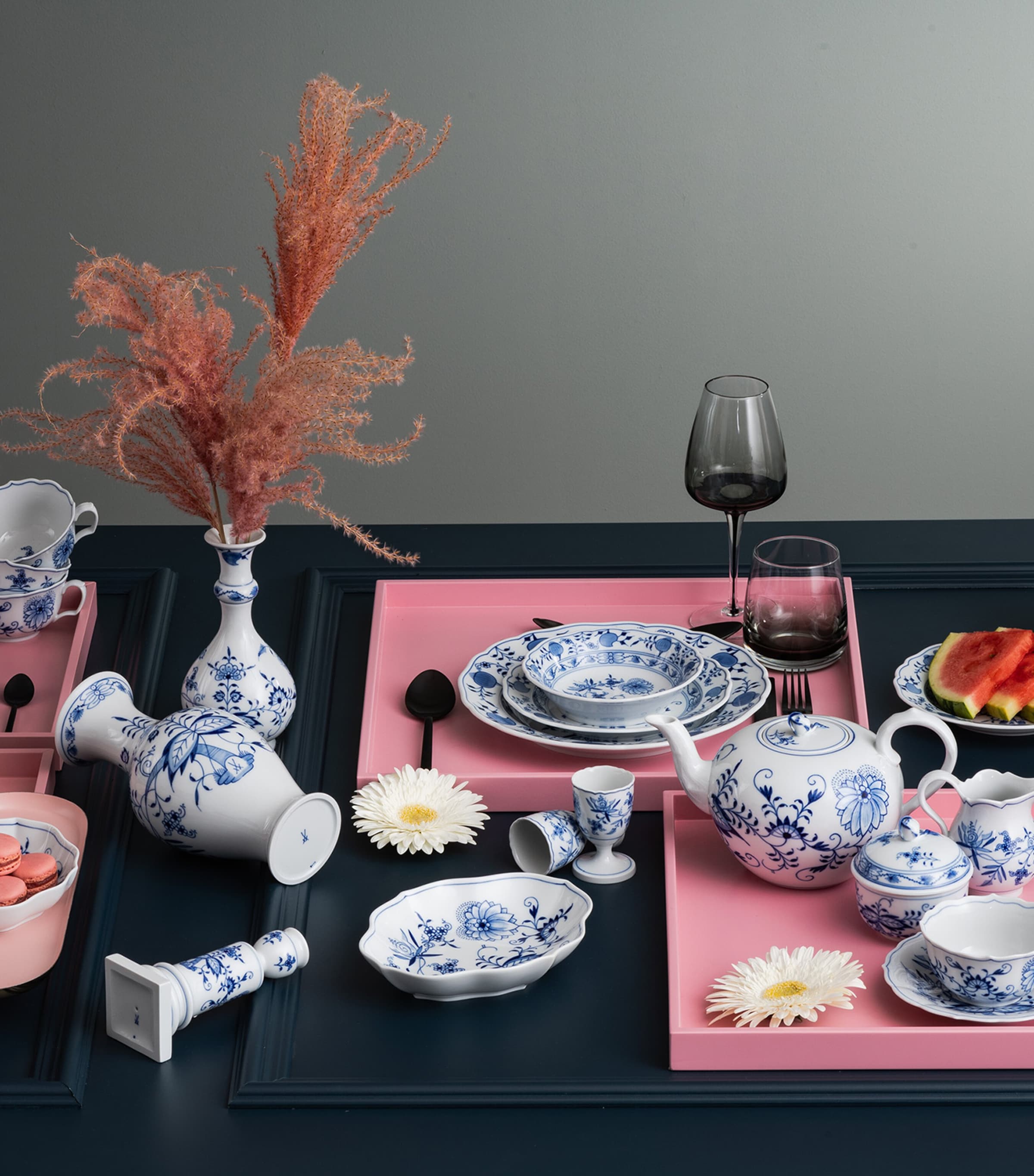 Meissen Porcelain Blue Onion Dinner Plate (28cm) | Harrods US