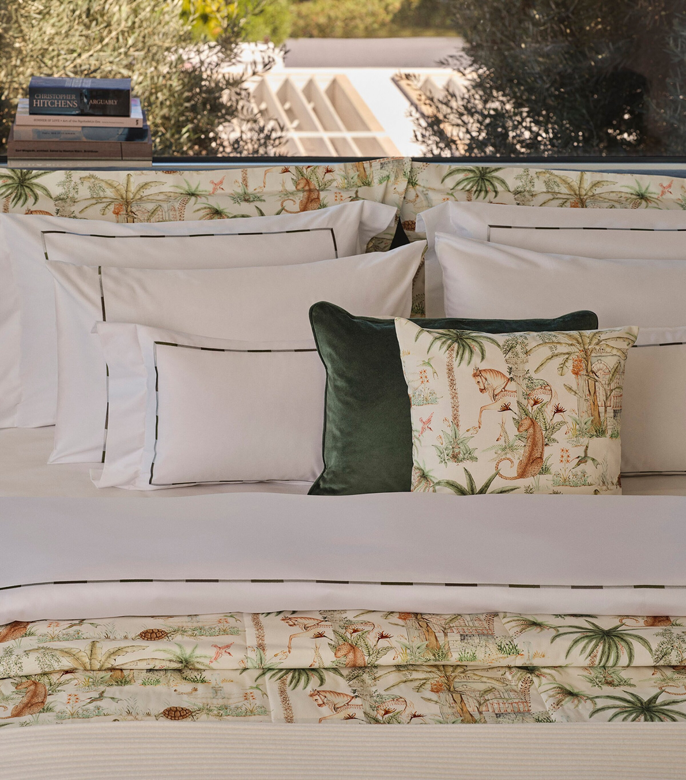 Haremlique Istanbul Sultan's Garden Cushion (46cm x 46cm) Ecru Image 2