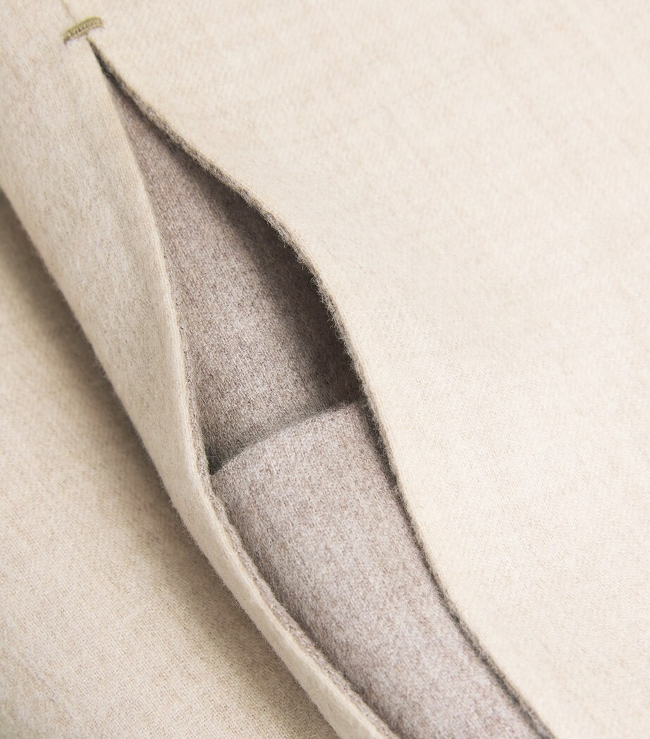 RETORI Womens Wool Double-Shawl Coat Ivory/natural Image 5