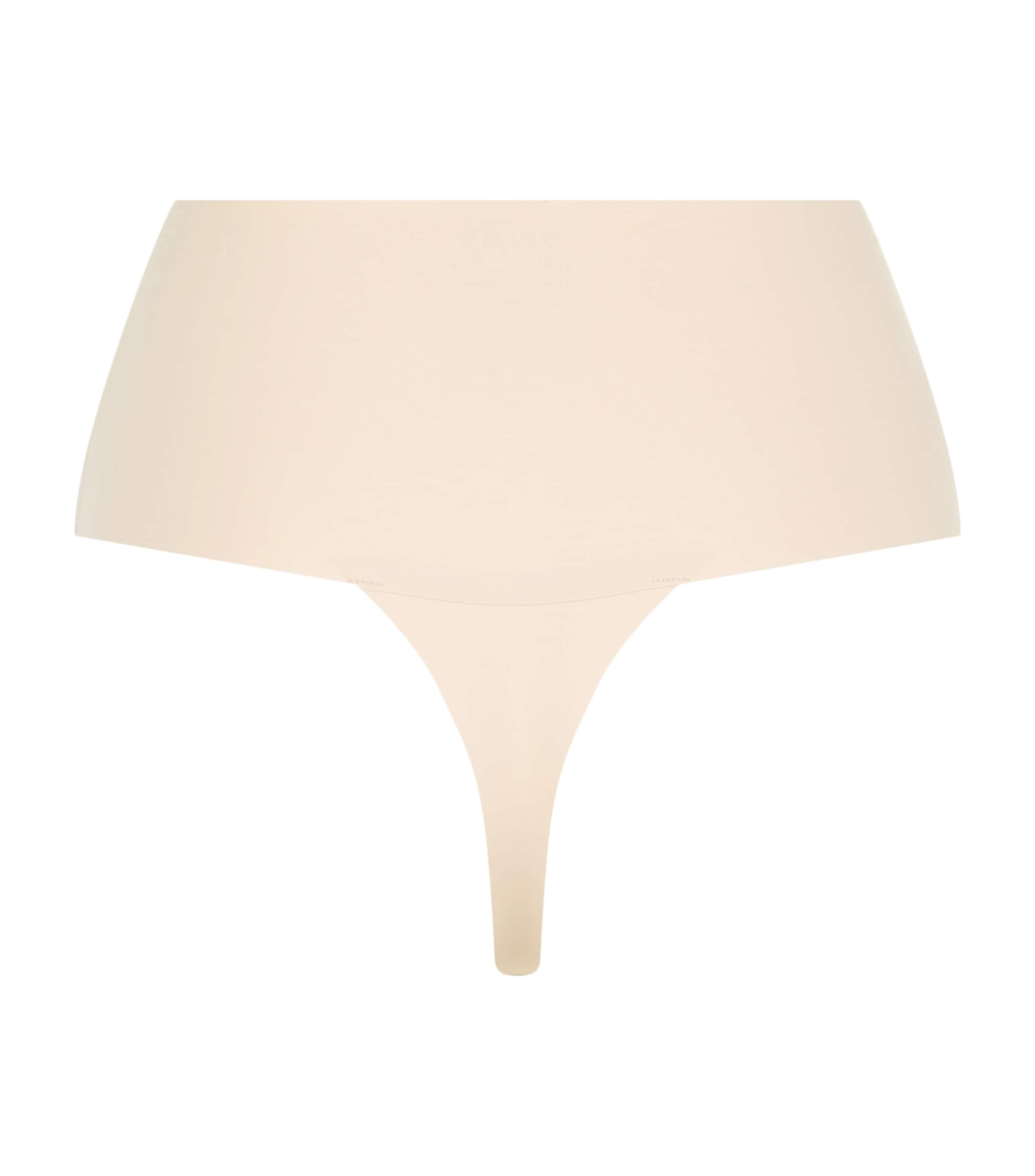 SPANXsupersmooth Undie-tectable Thong - Light Control Image 3