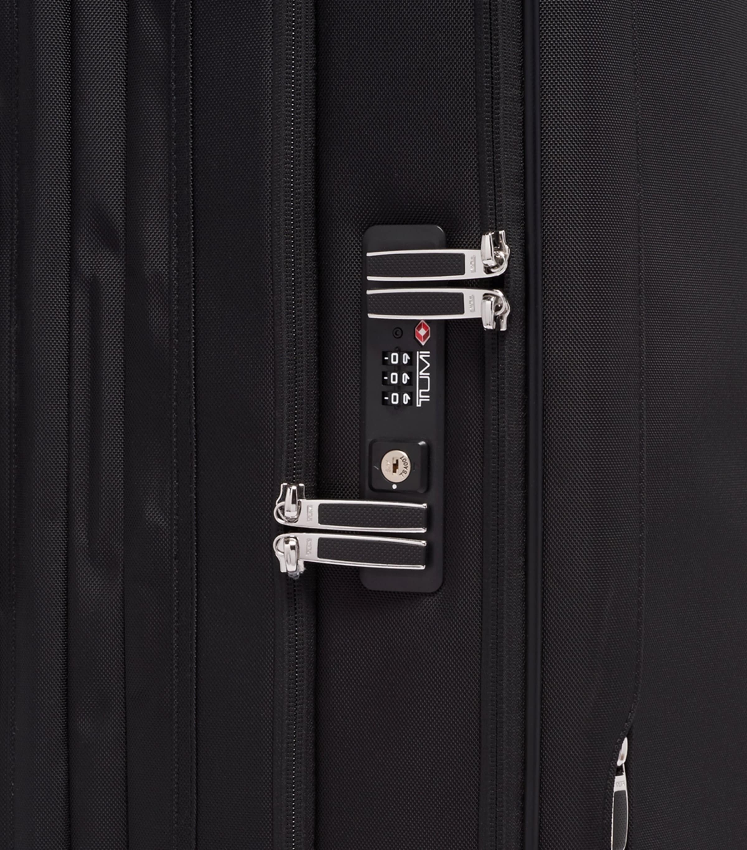 Arrivé Extended Trip Dual Access 4-Wheel Packing Case (78.5cm) BLACK Image 5