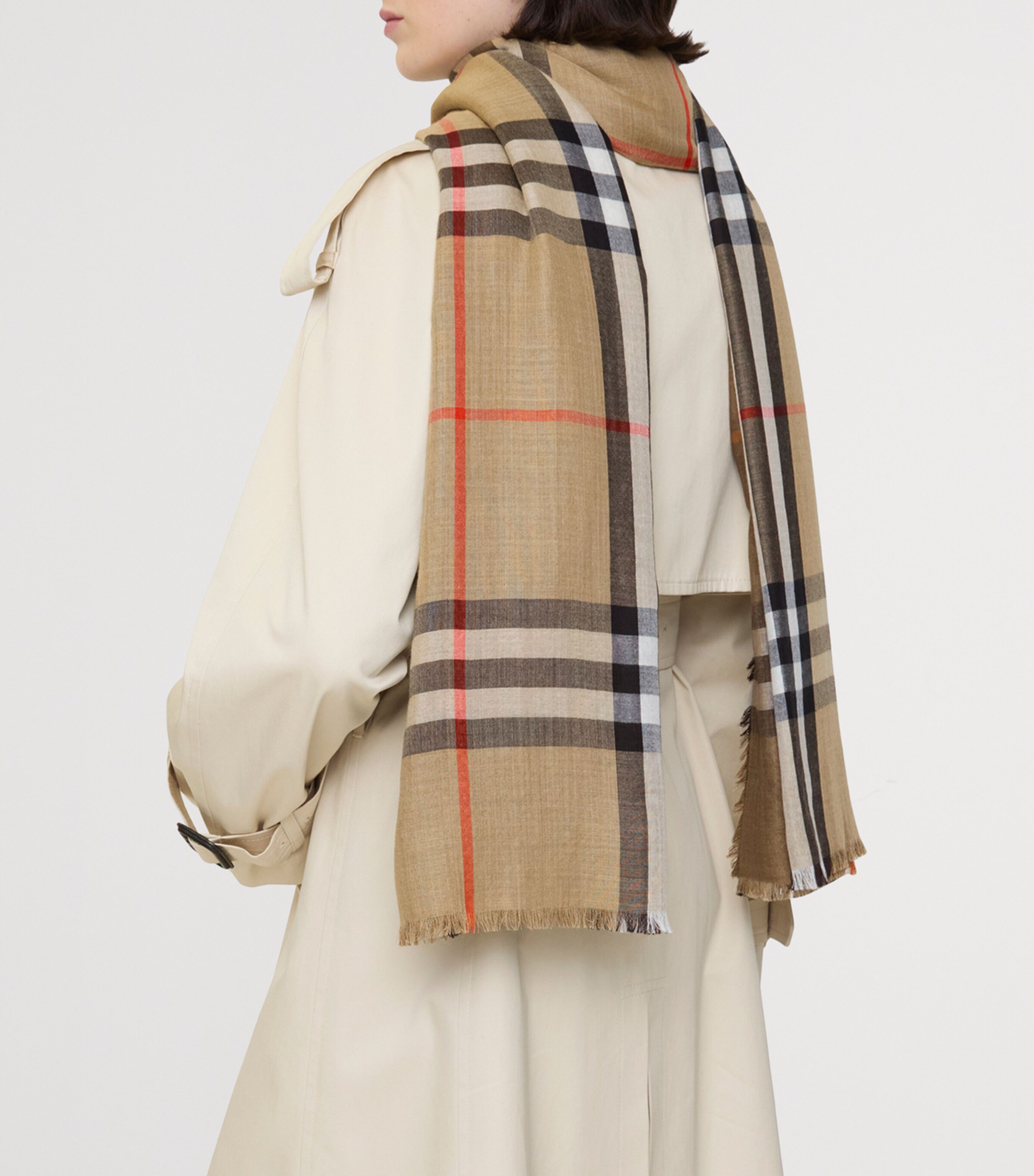 Wool-Silk Reversible Check Scarf SAND/VOLE BROWN Image 8