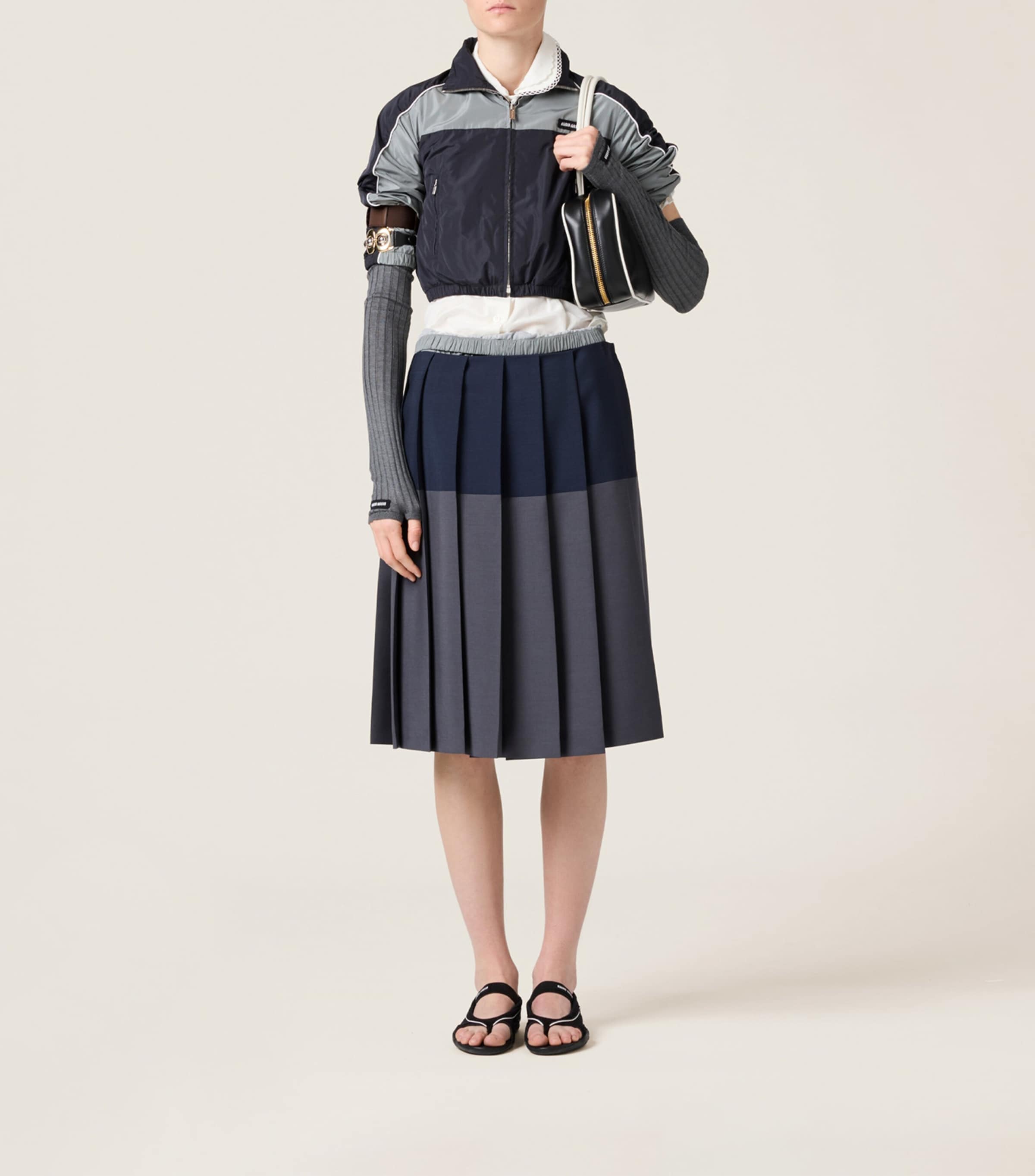 Technical Cropped Jacket F097B Image 2