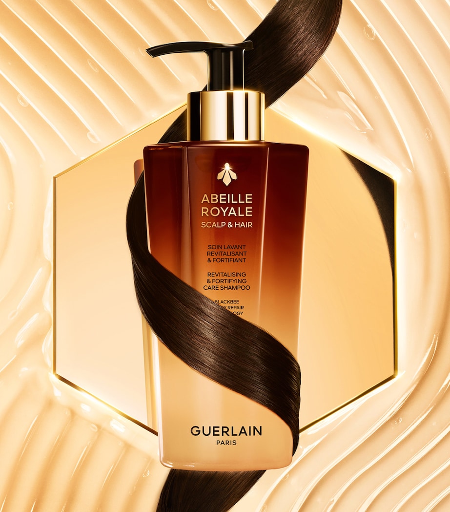 Abeille Royale Revitalising & Fortifying Care Shampoo (290ml) NO COLOUR Image 3