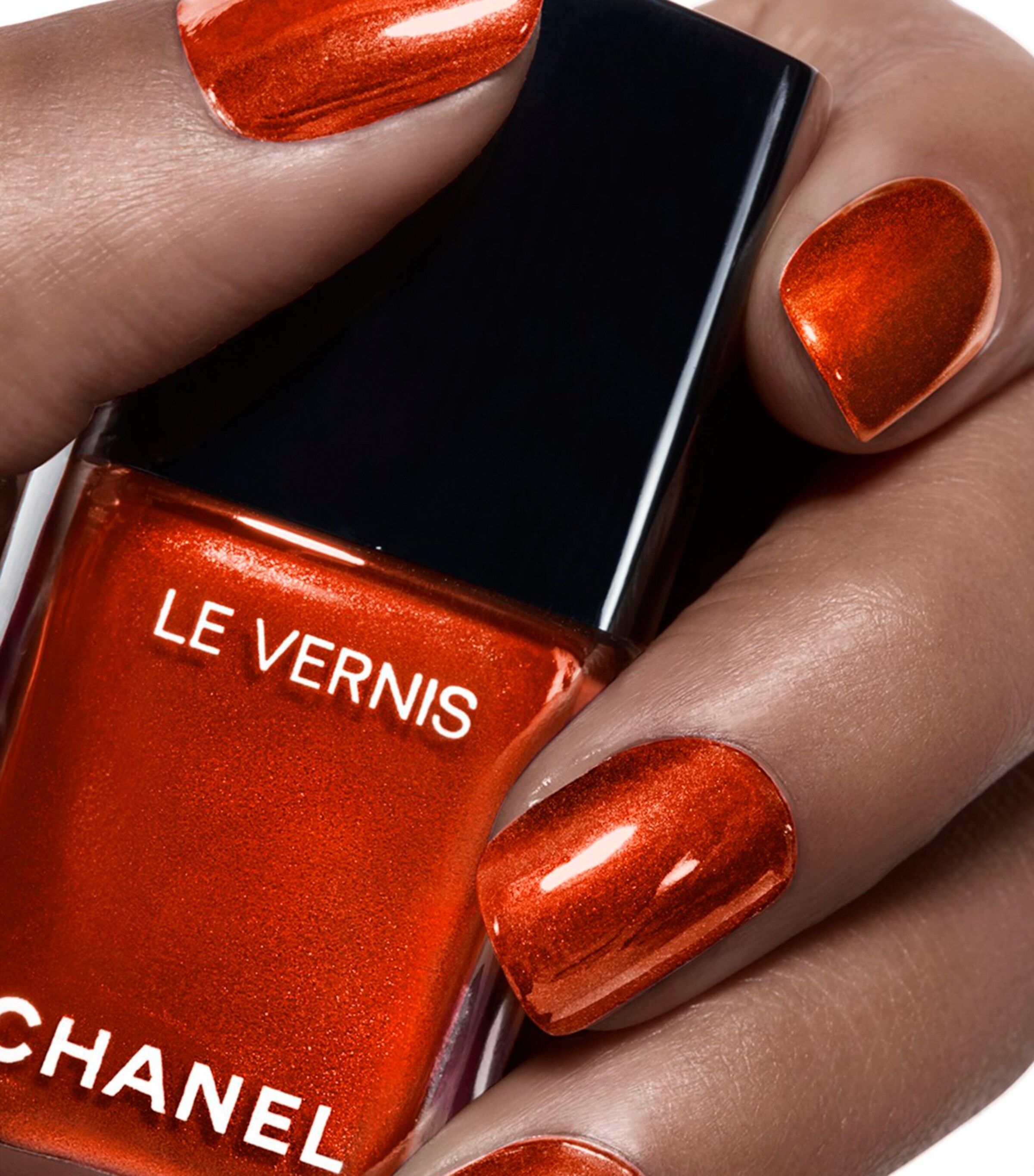 LES VERNIS Longwear Nail Colour NO COLOUR Image 6