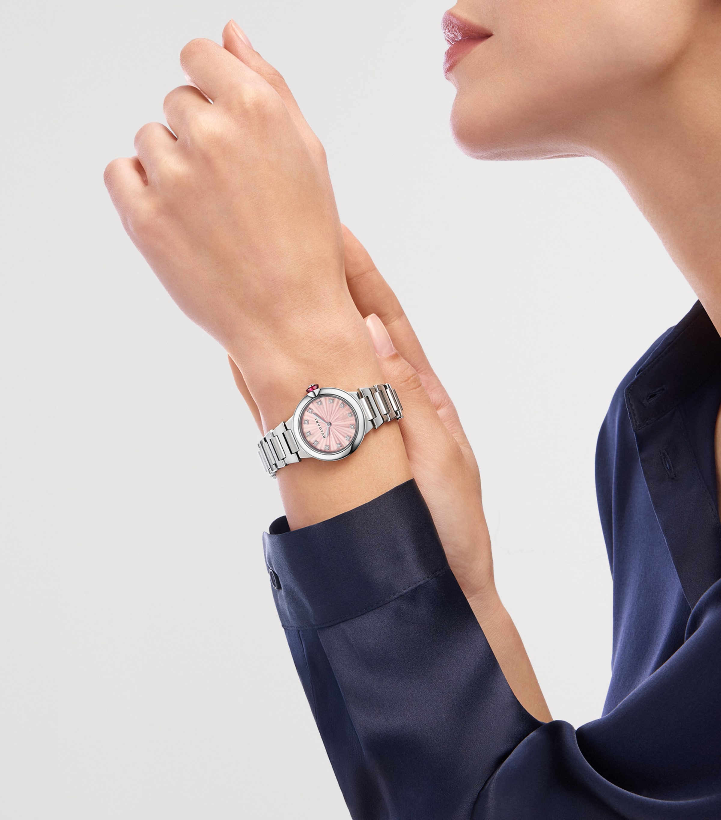 Stainless Steel Lvcea Watch 28mm SILVER Image 5