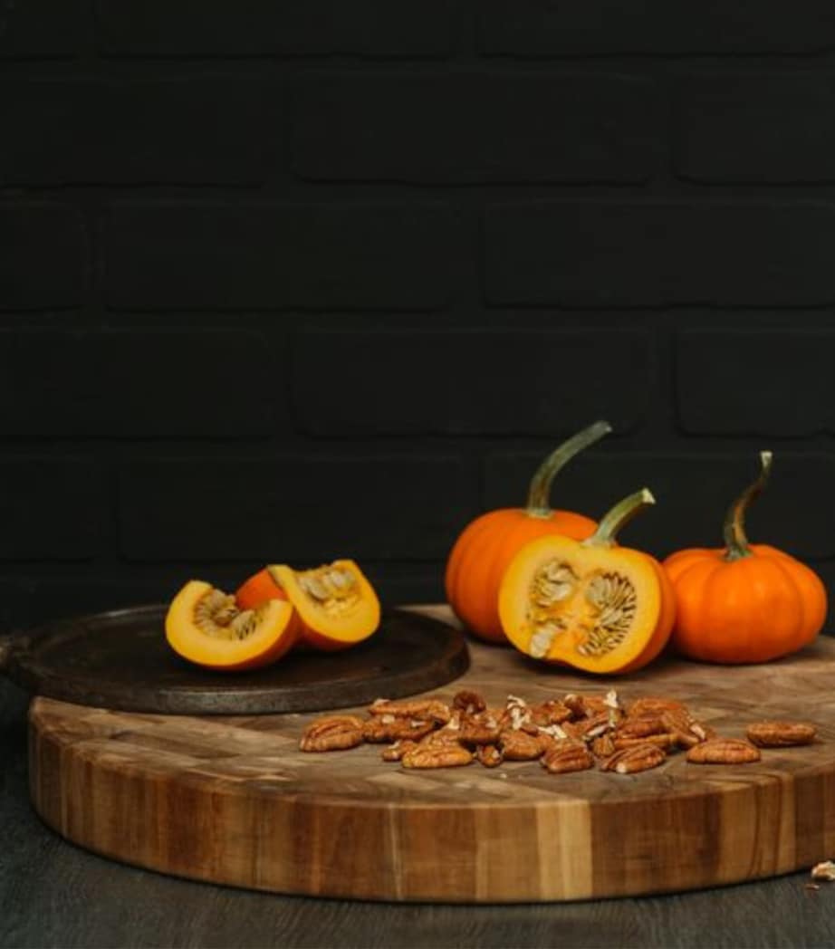 TeakHaus Round Serving and Cutting Board (46cm) Wood Image 3