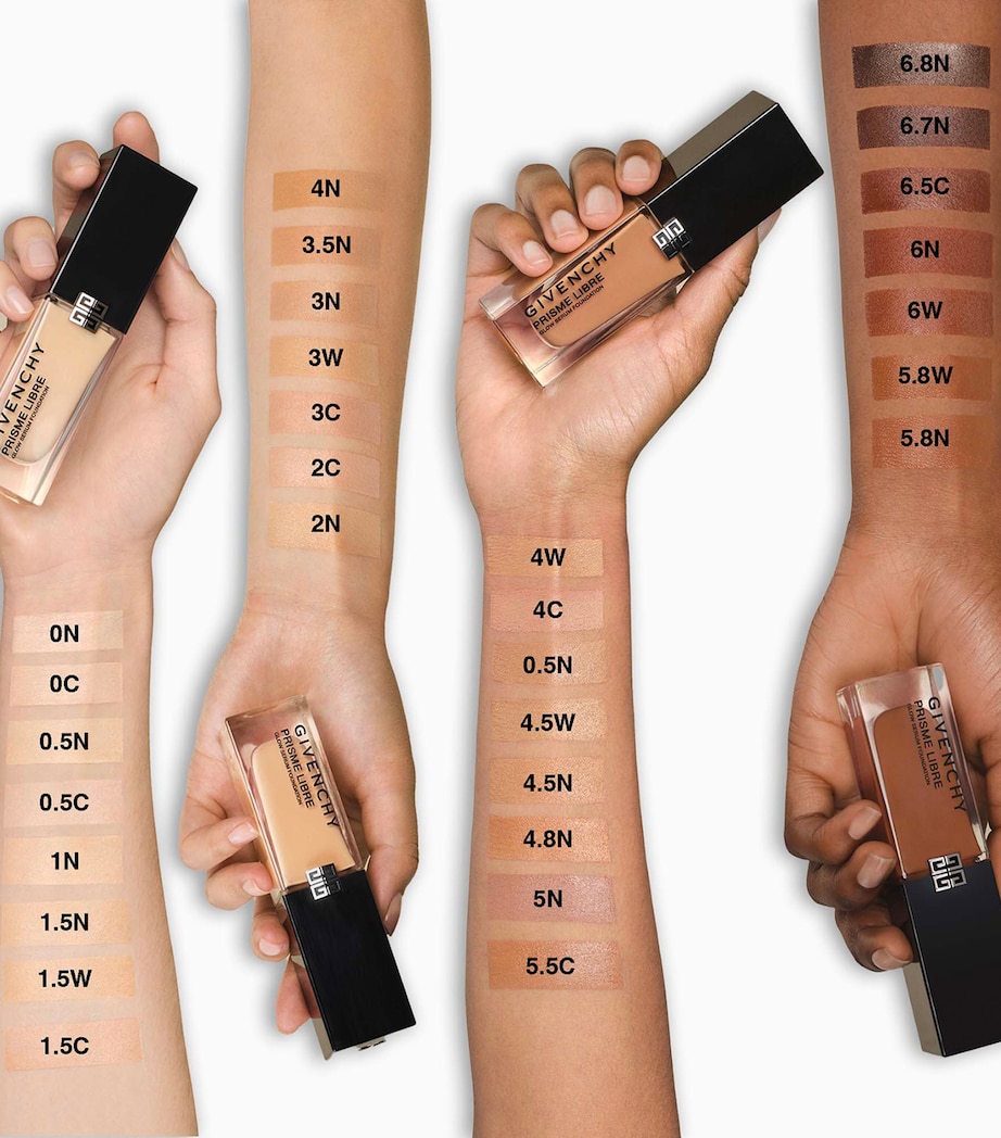 Prisme Libre Glow Serum Foundation 5.5C Image 4